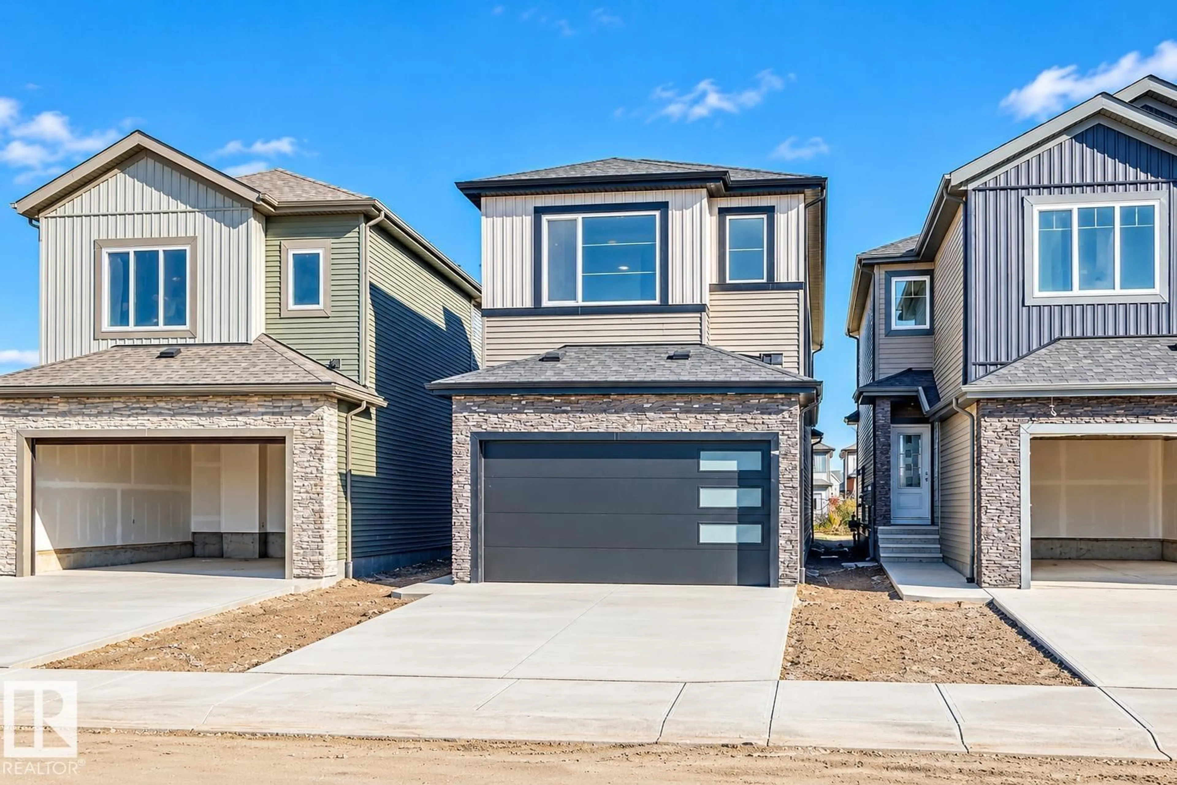 Home with vinyl exterior material, street for NW - 8603 224 ST, Edmonton Alberta T5T8A1