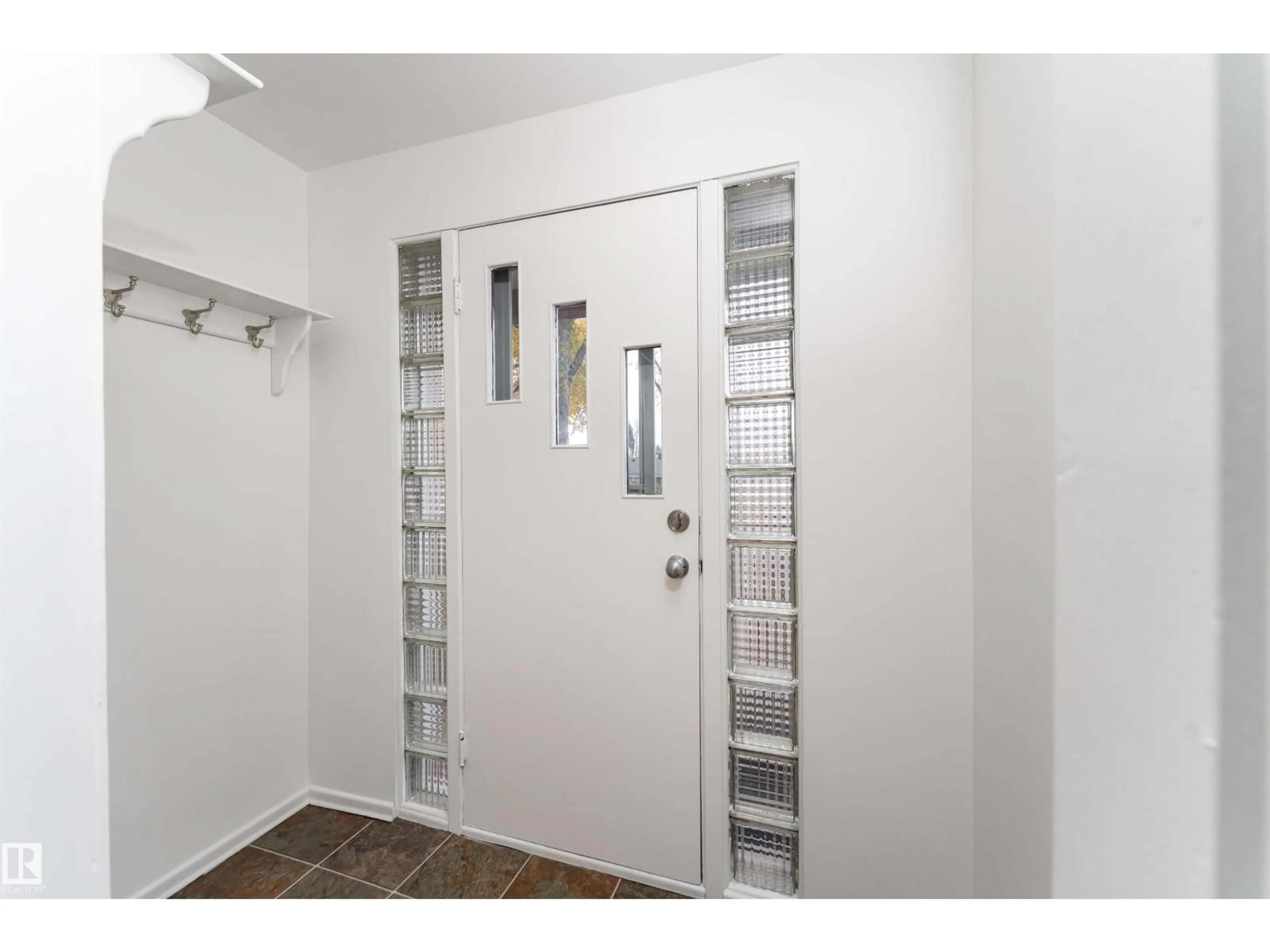 Indoor entryway for NW - 10640 79 ST, Edmonton Alberta T6A3H4