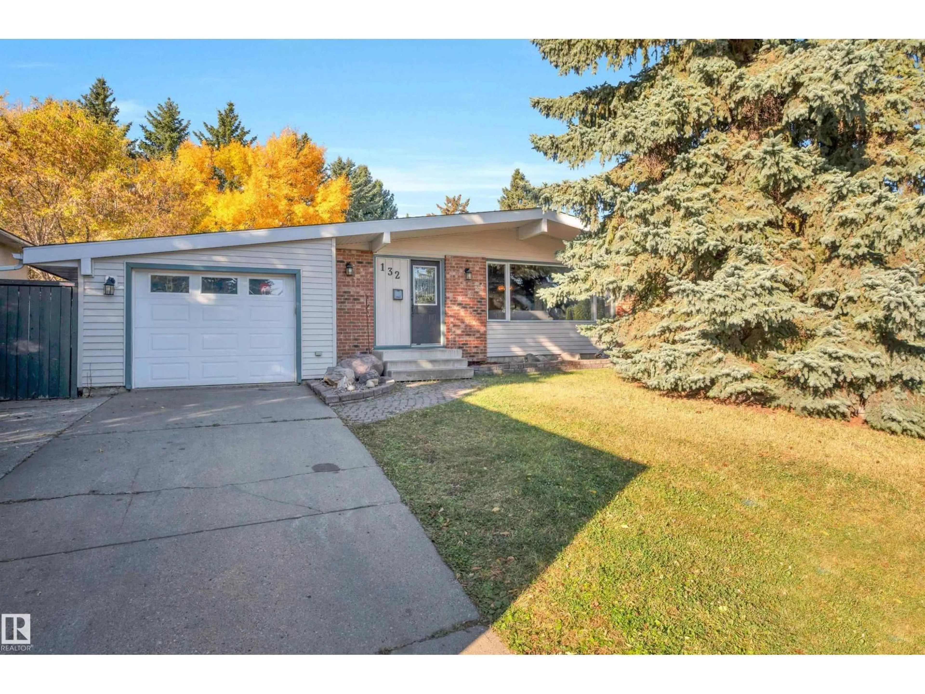 Home with brick exterior material, street for 132 GARLAND CR, Sherwood Park Alberta T8A2R4