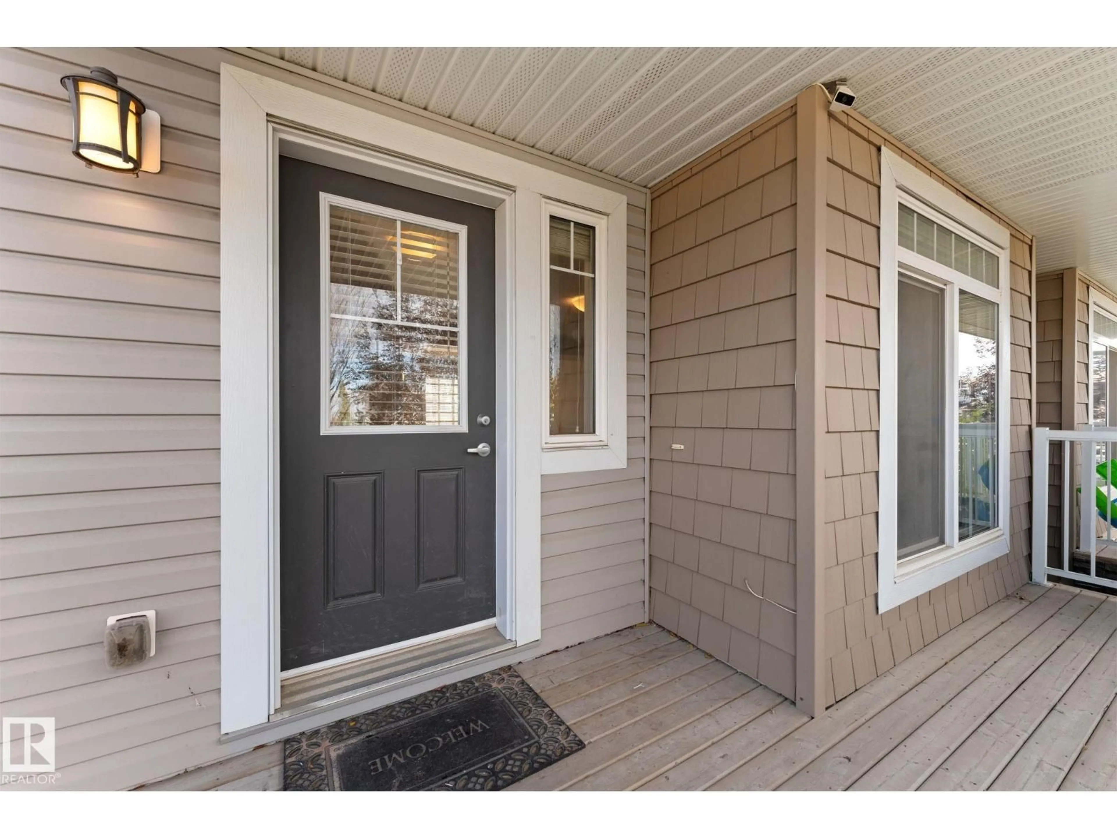 Indoor entryway for 2369 GLENRIDDING BV, Edmonton Alberta T6W2W7