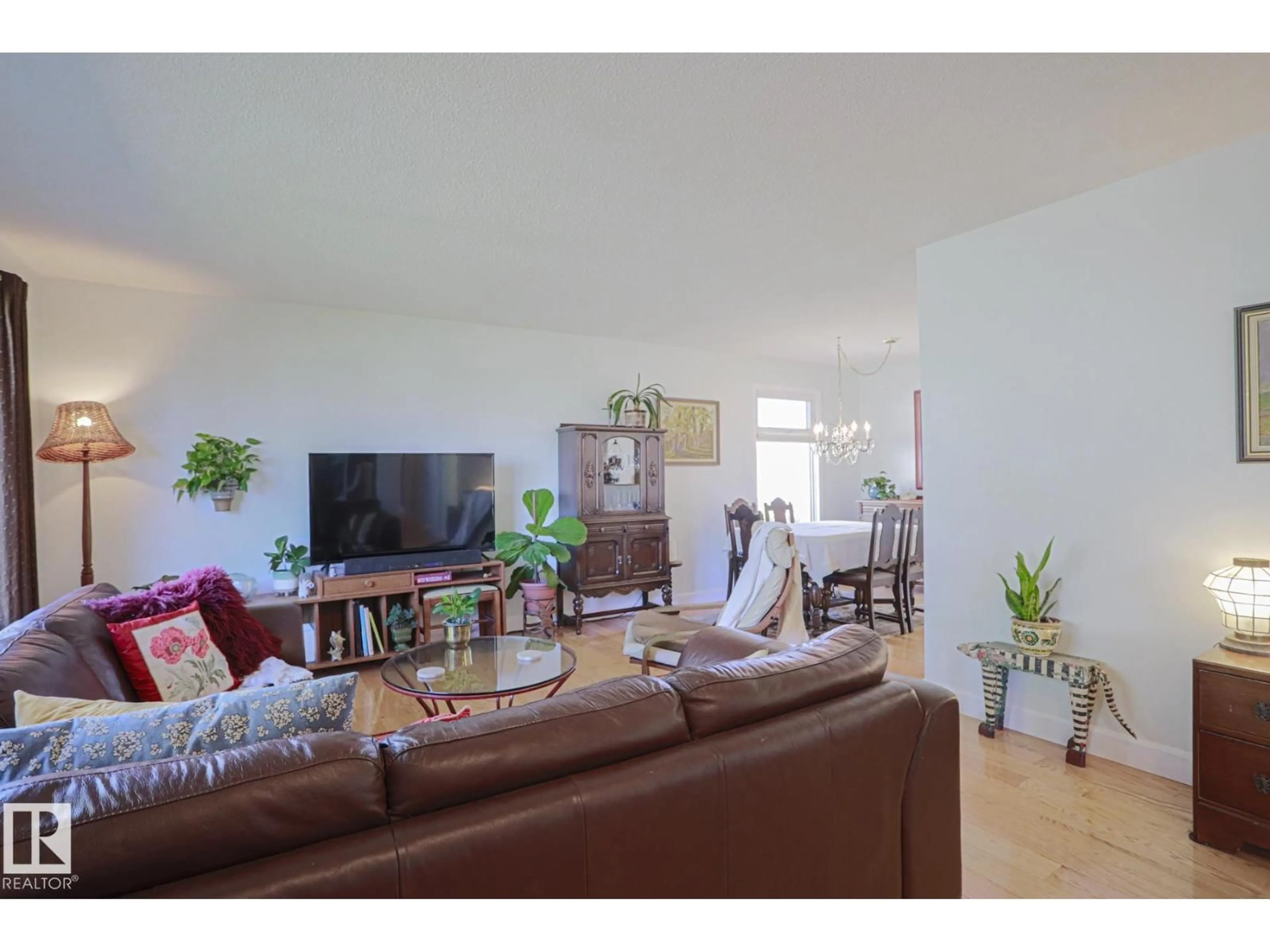 Living room with furniture, unknown for NW - 14235 53 ST, Edmonton Alberta T5A1L6
