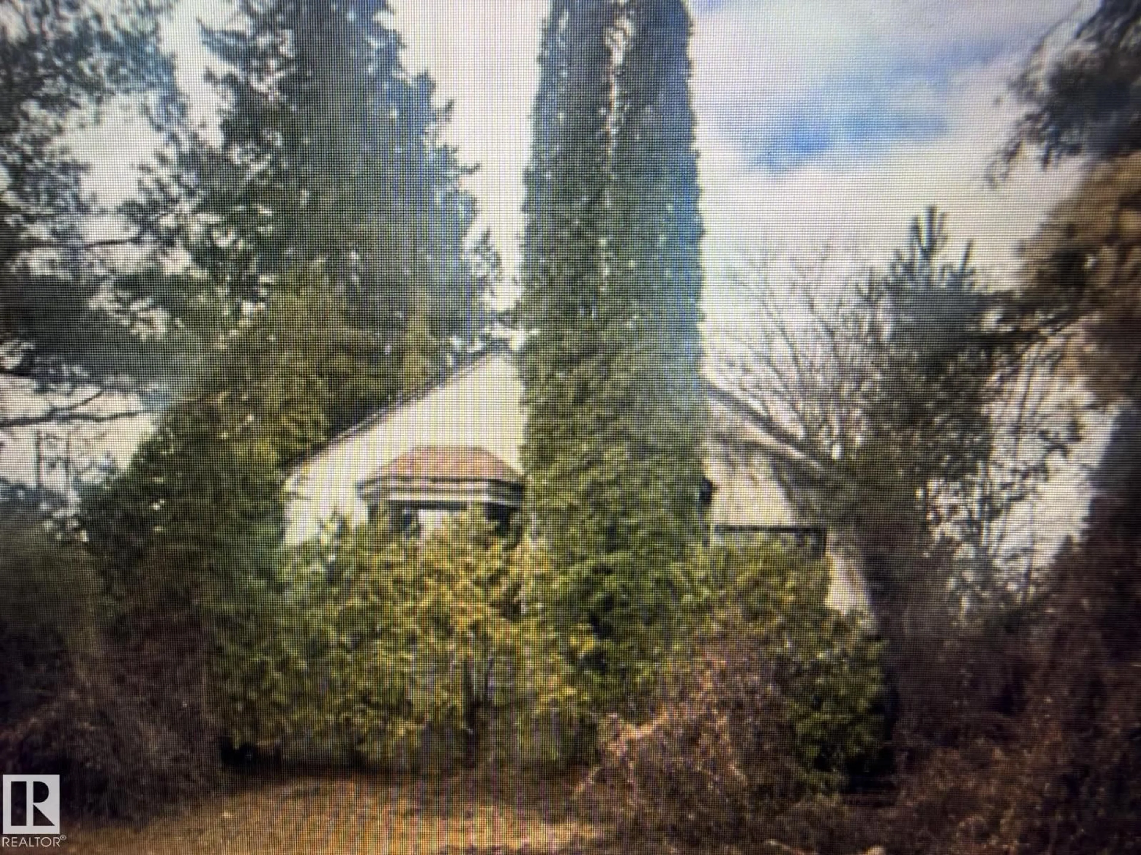 Unknown for 9617 84 AV, Edmonton Alberta T6C1E7