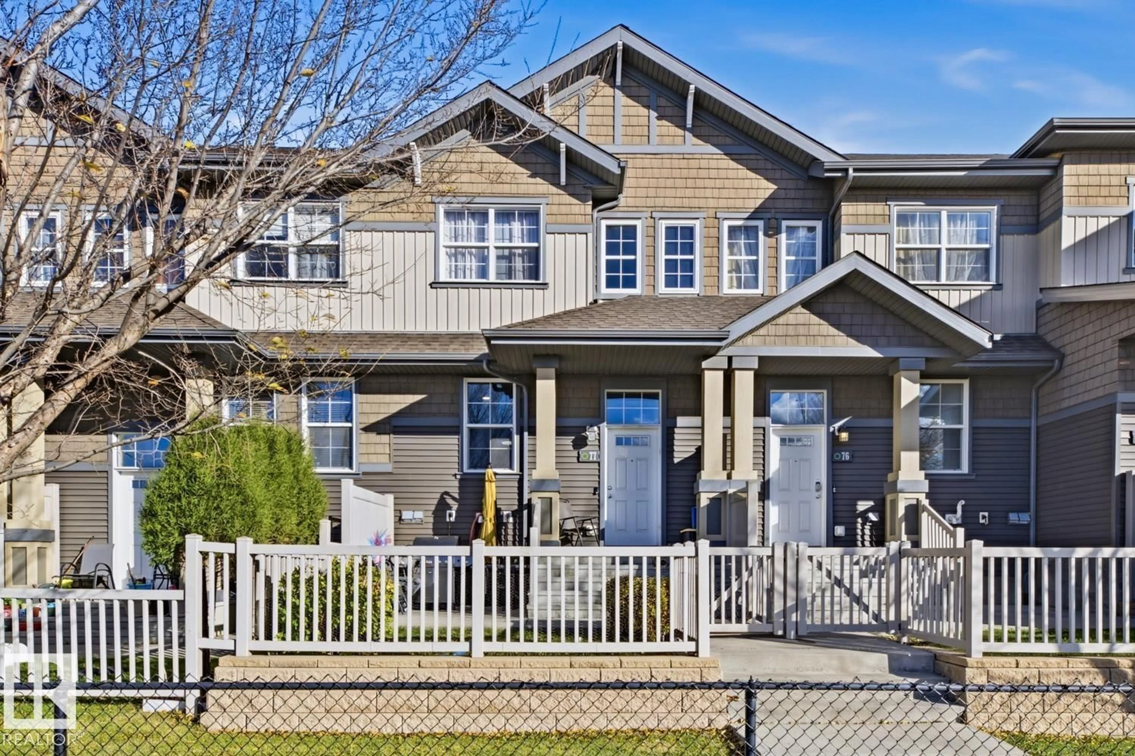 Home with vinyl exterior material, street for #77 - 4029 ORCHARDS DR, Edmonton Alberta T6X1V2