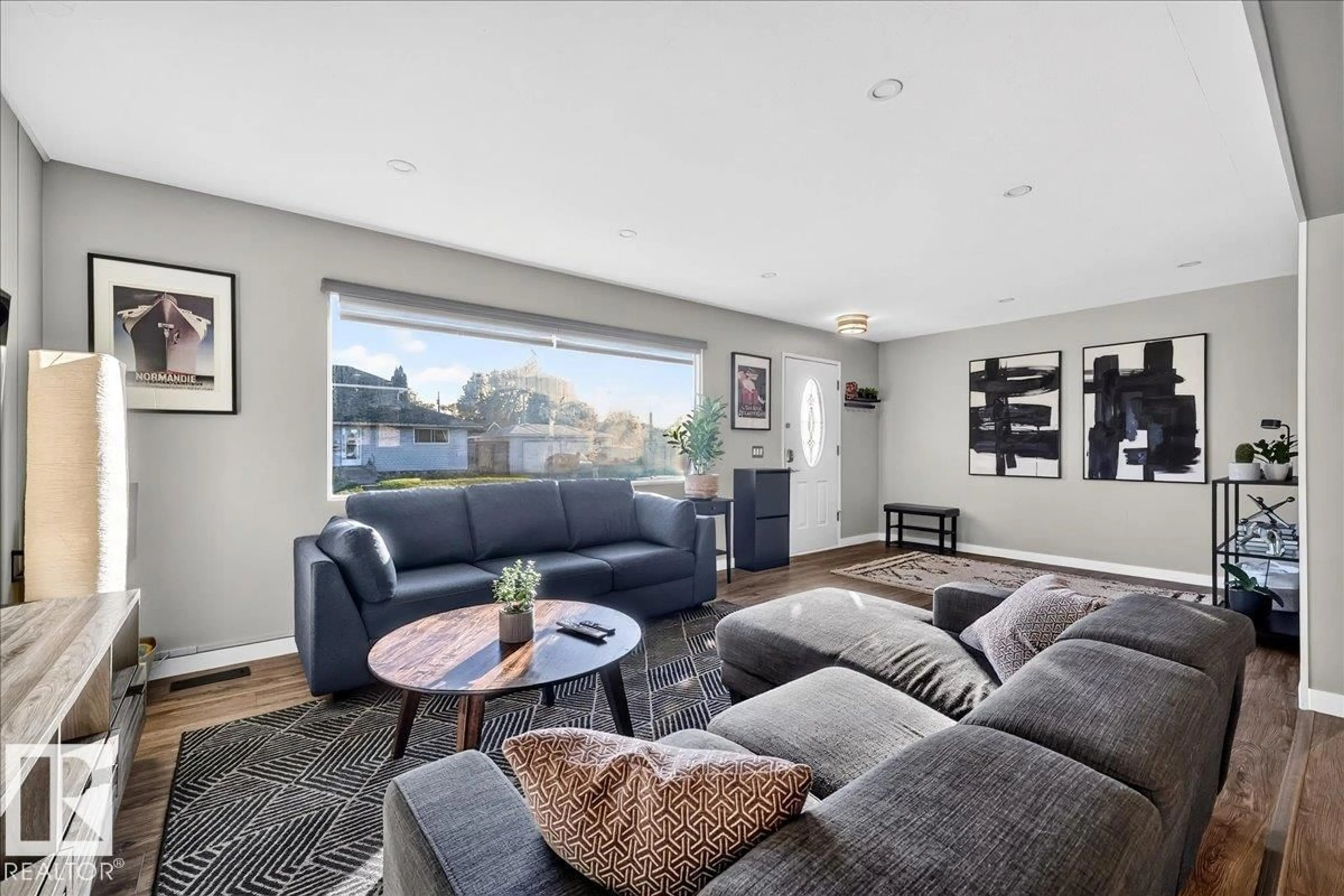 Living room with furniture, unknown for 4504 105A AV, Edmonton Alberta T6A1B9