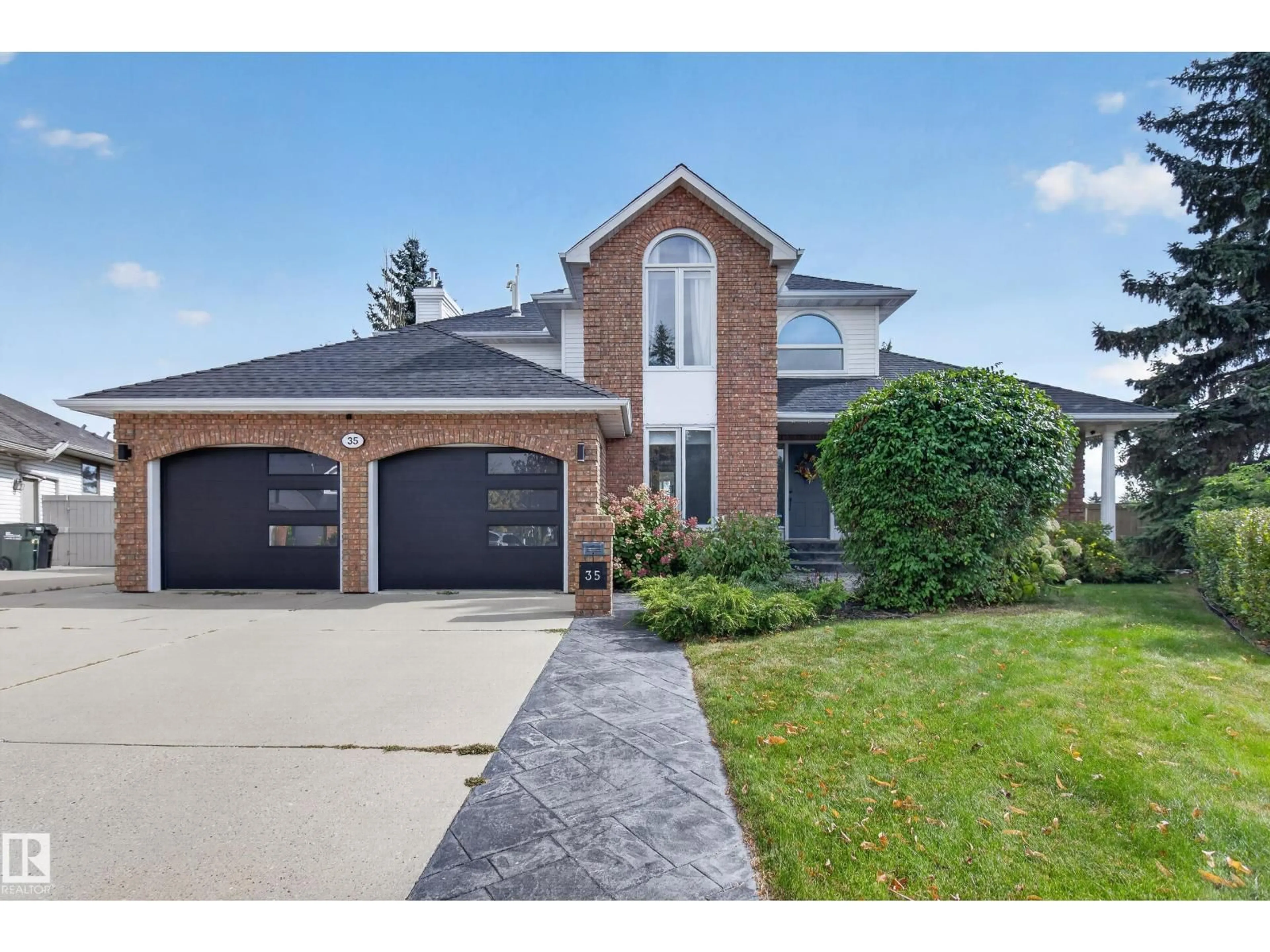 Home with brick exterior material, street for 35 RIDGEMONT WY, Sherwood Park Alberta T8A5M9