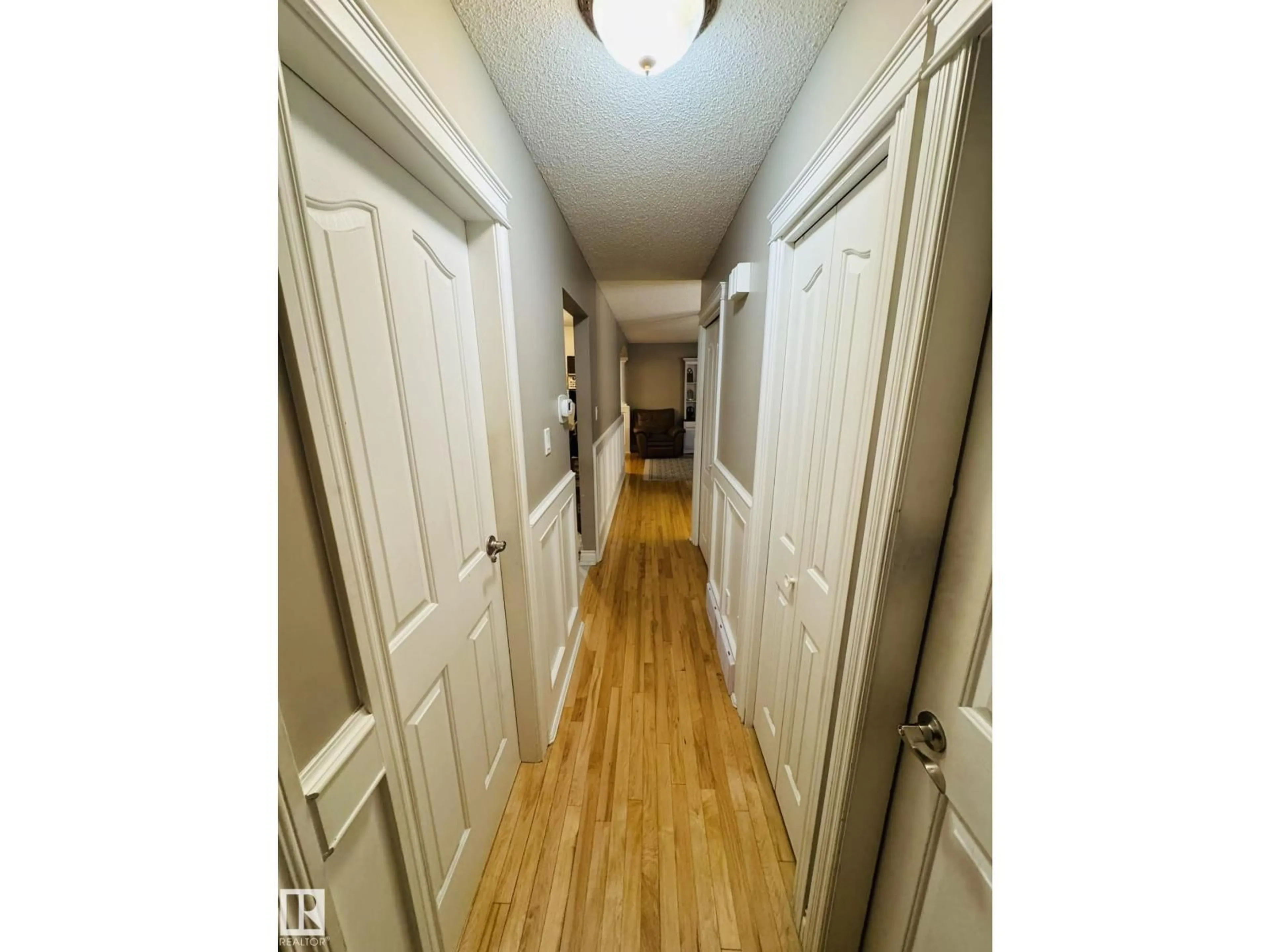 Unknown for 8416 145 AV, Edmonton Alberta T5E2J2