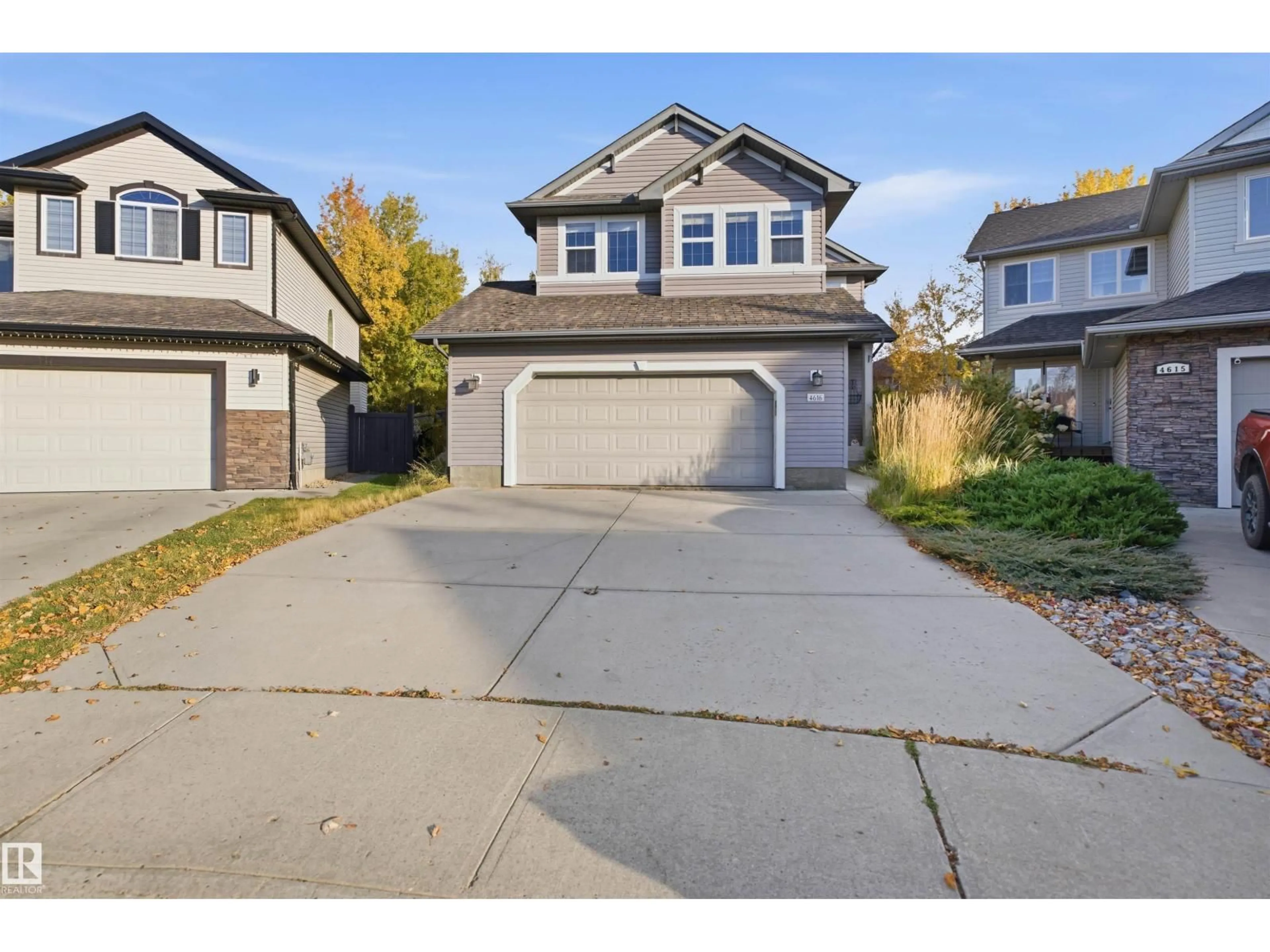 Unknown for 4616 209 ST, Edmonton Alberta T6M0G5