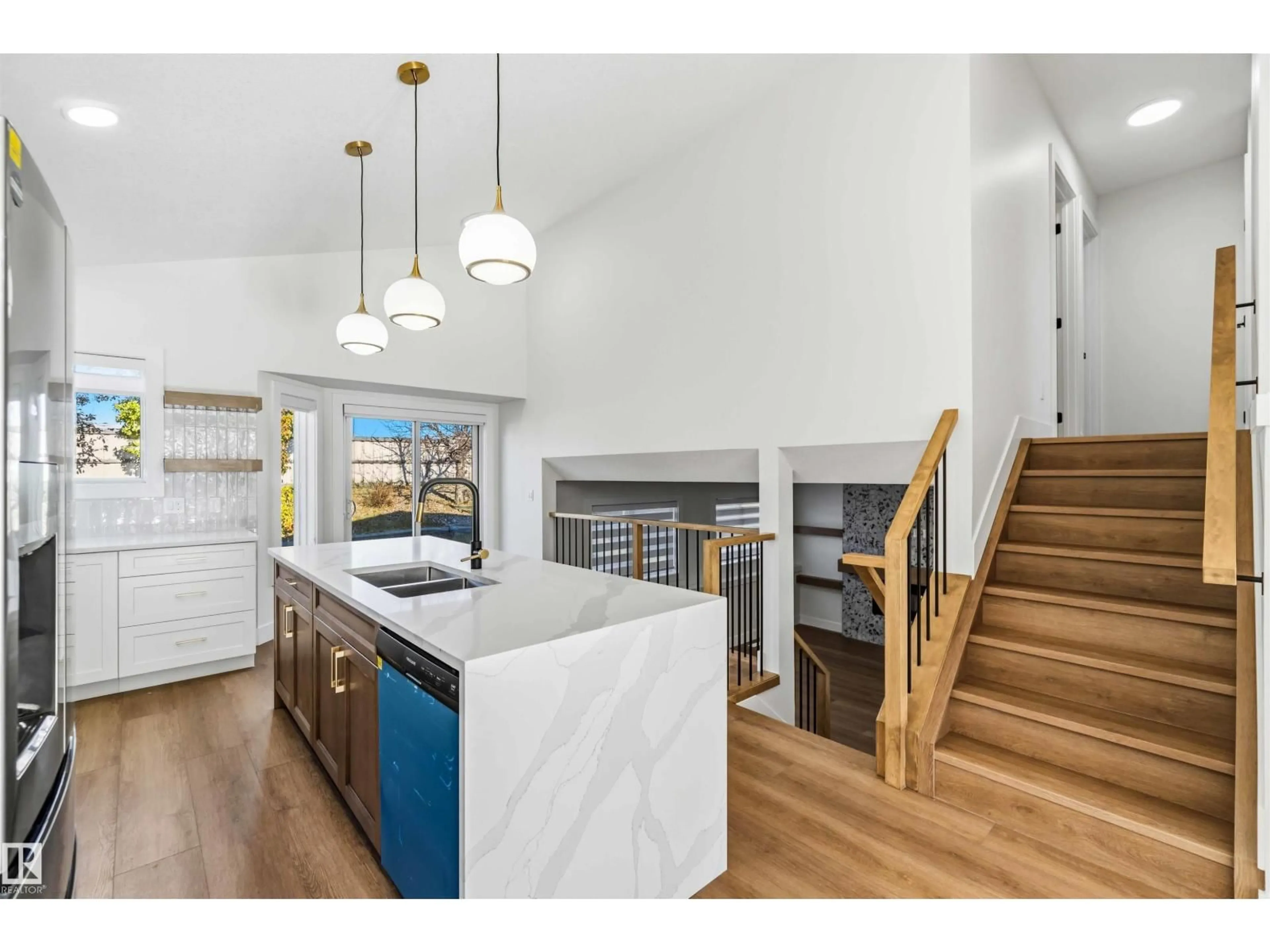 Open concept kitchen, unknown for 343 JILLINGS CR, Edmonton Alberta T6L6Y3