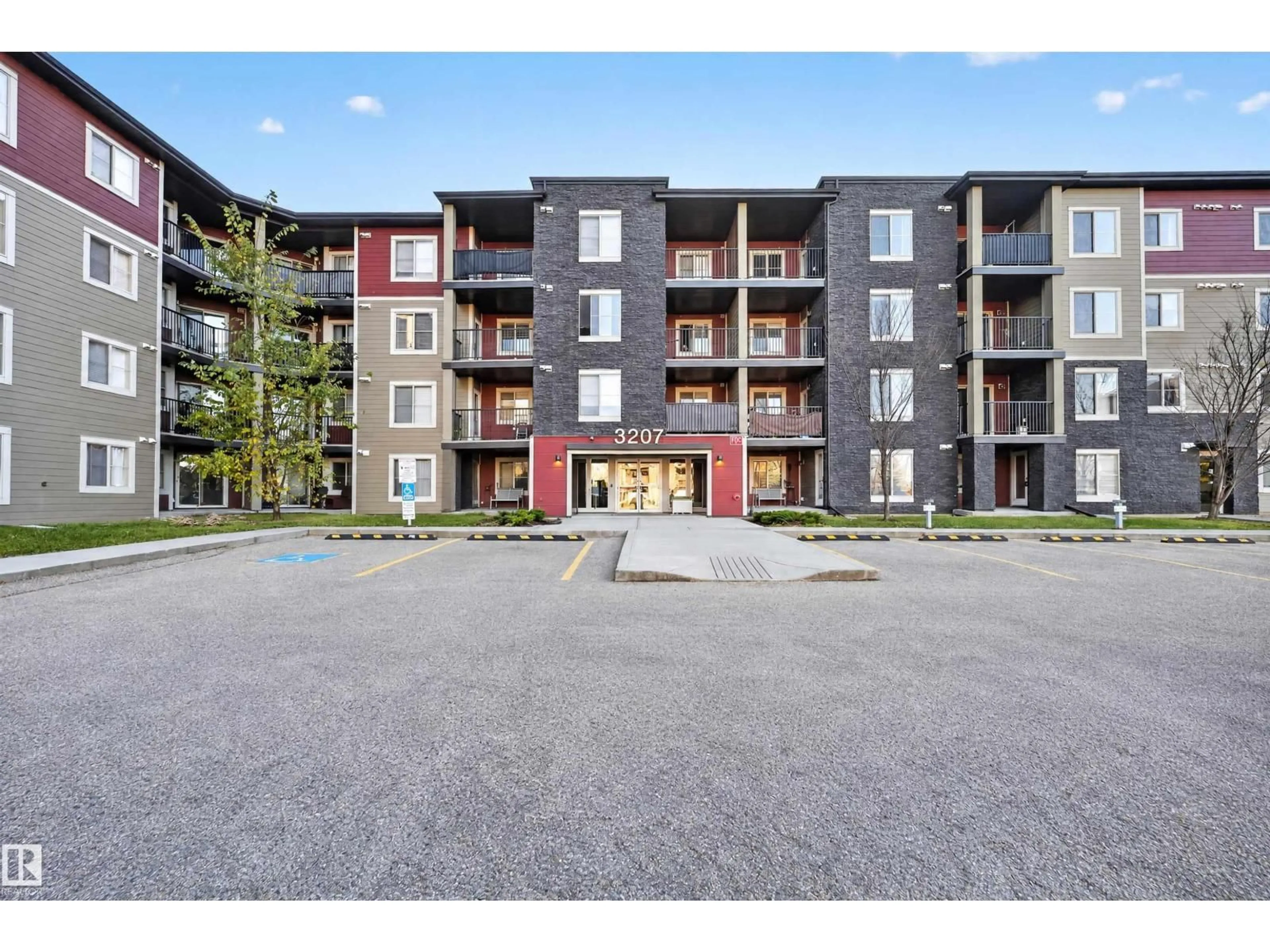Unknown for 217 - 3207 JAMES MOWATT TR, Edmonton Alberta T6W3L6