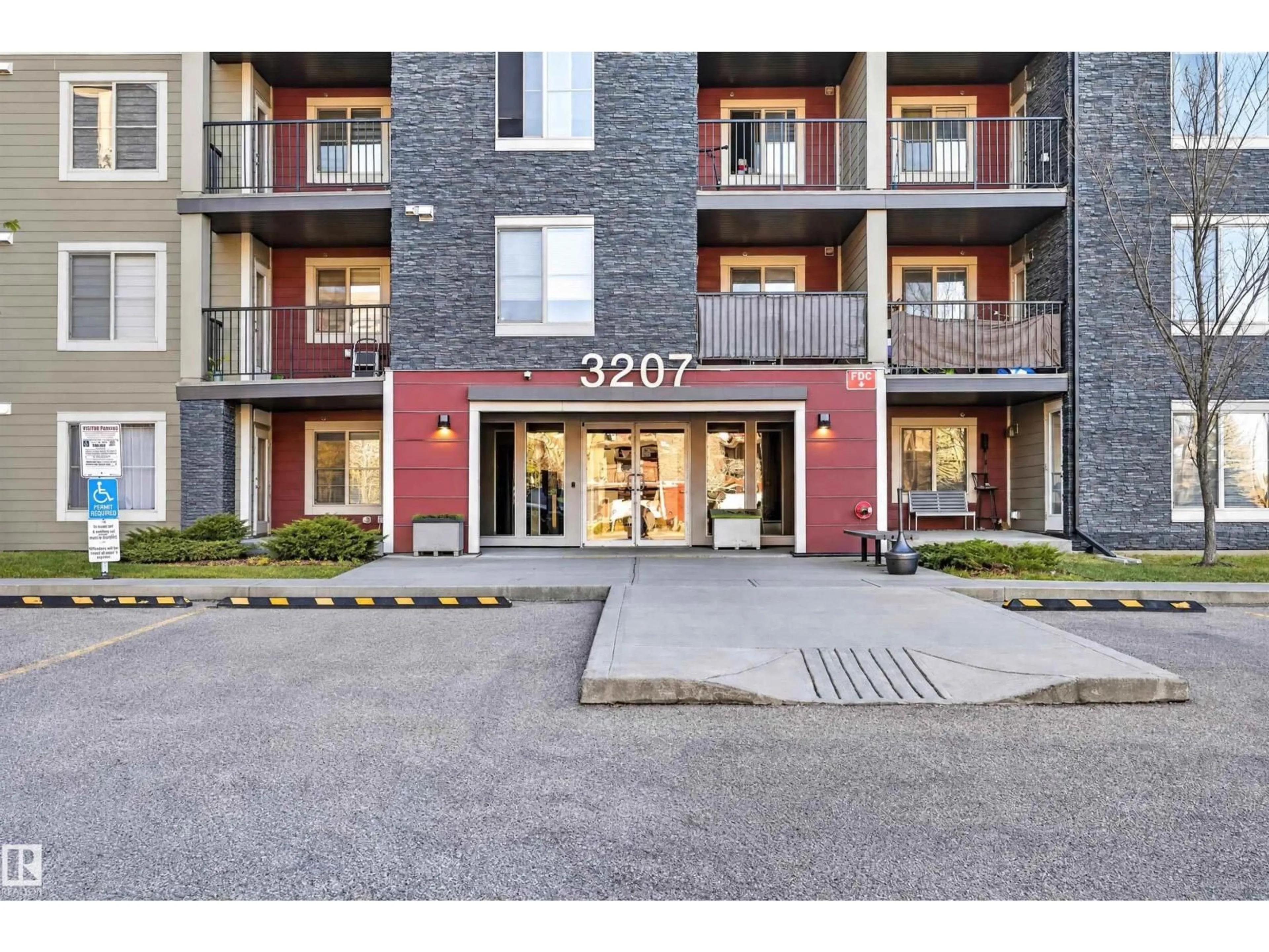 Unknown for 217 - 3207 JAMES MOWATT TR, Edmonton Alberta T6W3L6
