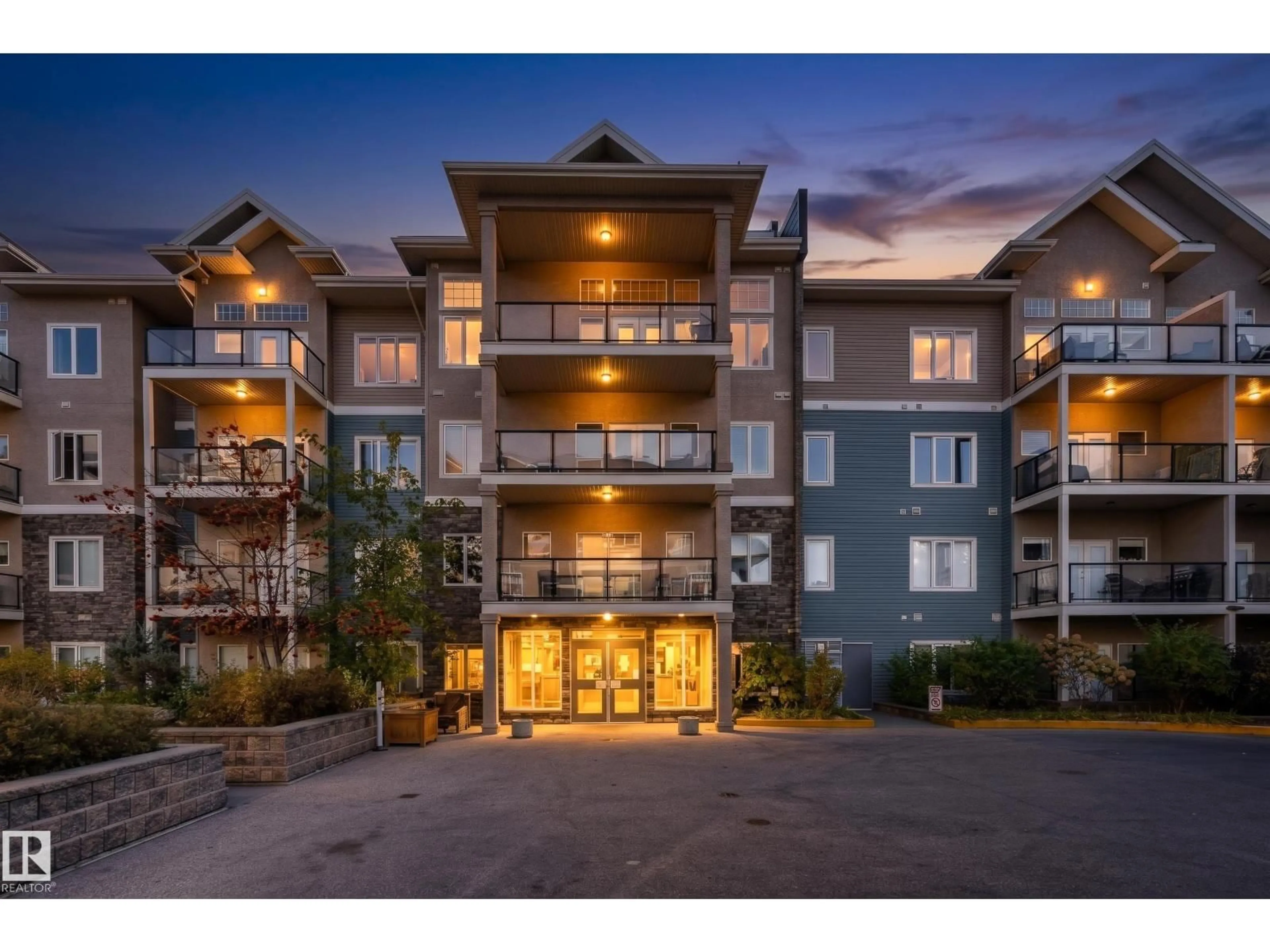 Unknown for #211 - 10121 80 AV, Edmonton Alberta T6E0B9