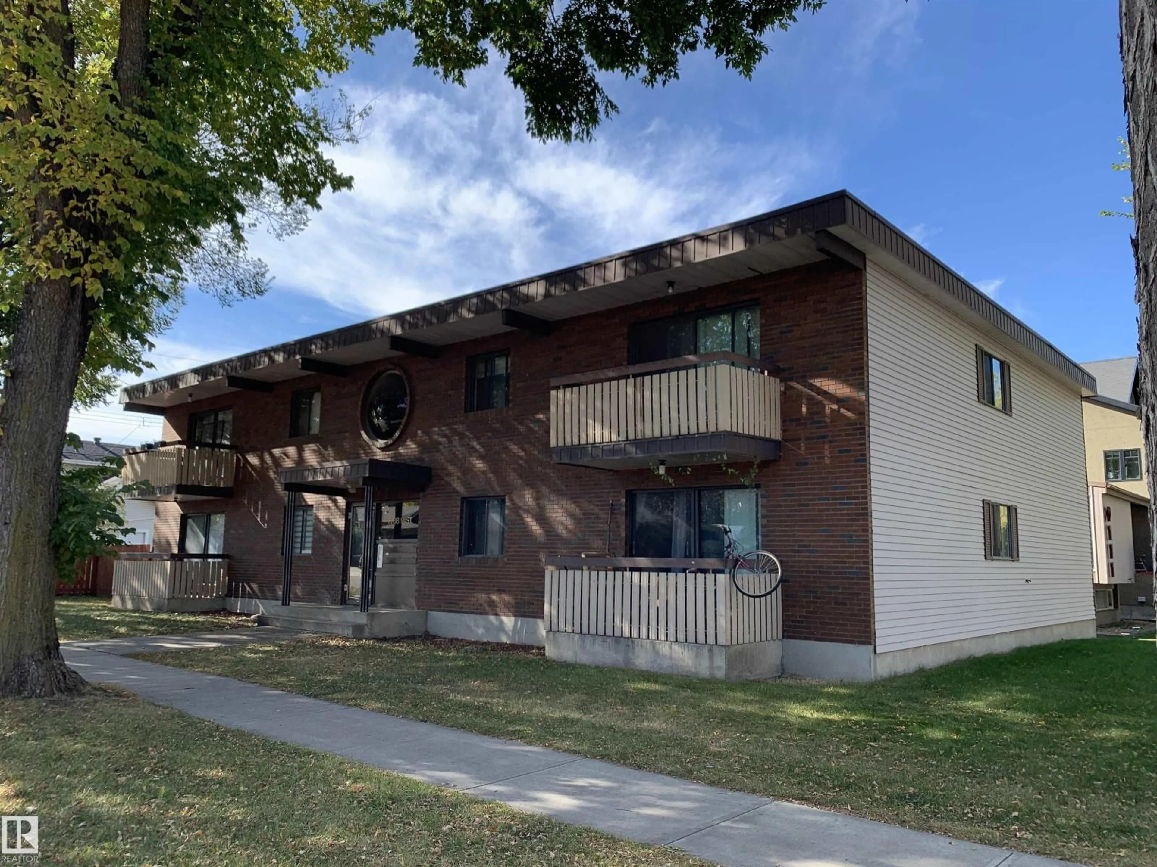 Unknown for 7708 91 ST, Edmonton Alberta T6C4L7