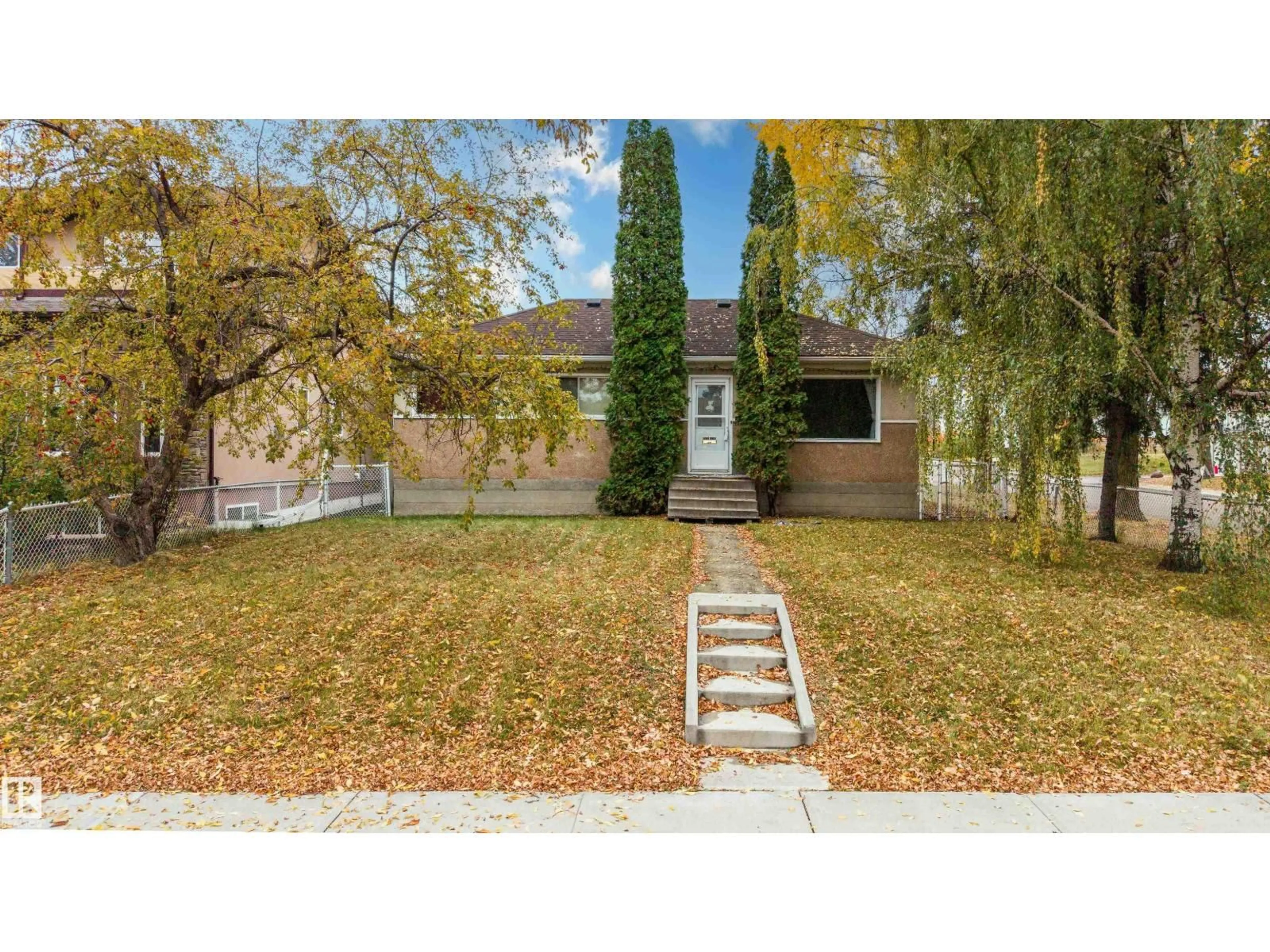Unknown for 9303 86 ST, Edmonton Alberta T6C3E6