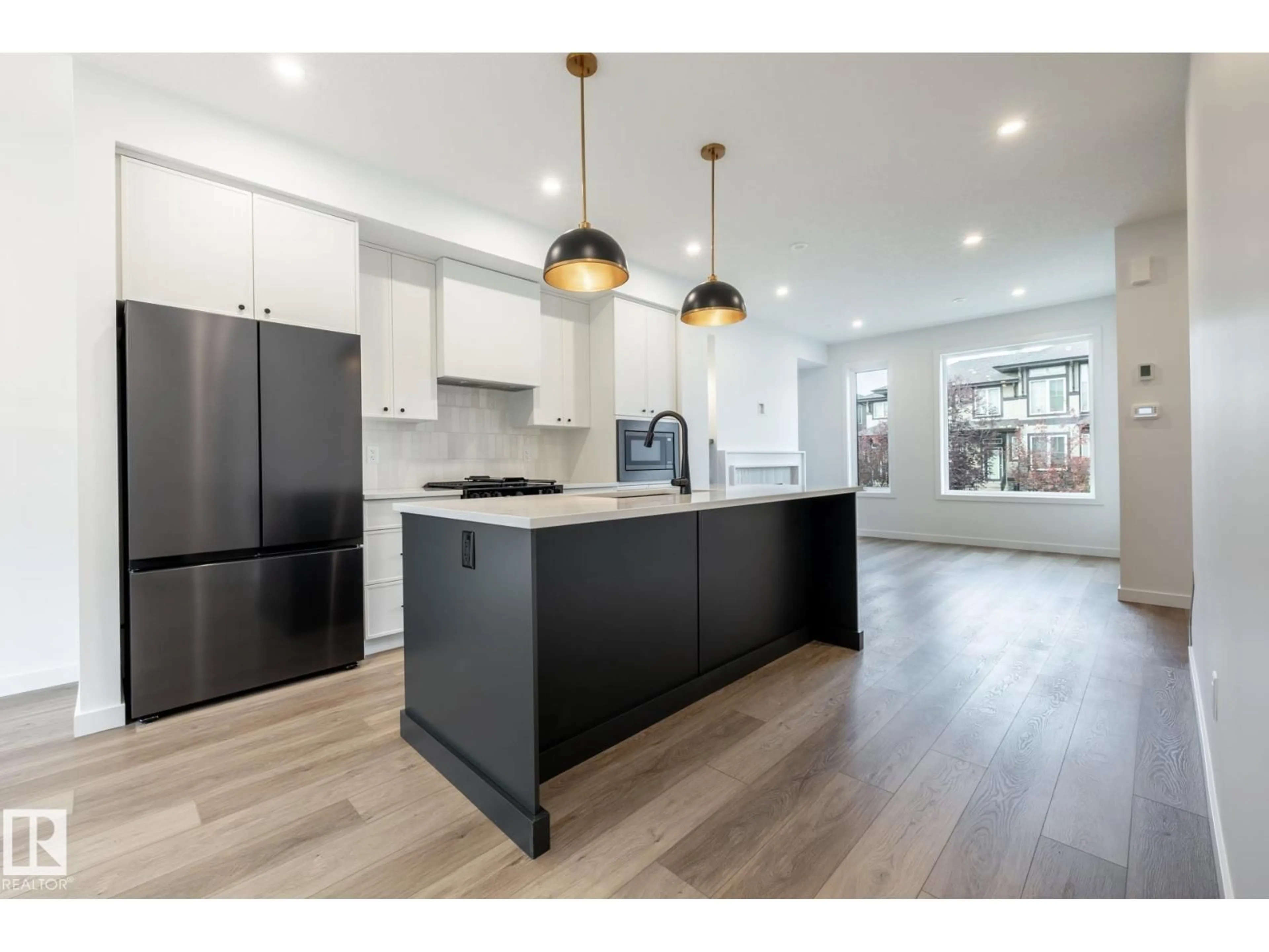 Open concept kitchen, unknown for 7439 MAY COMMON NW, Edmonton Alberta T6R0X4