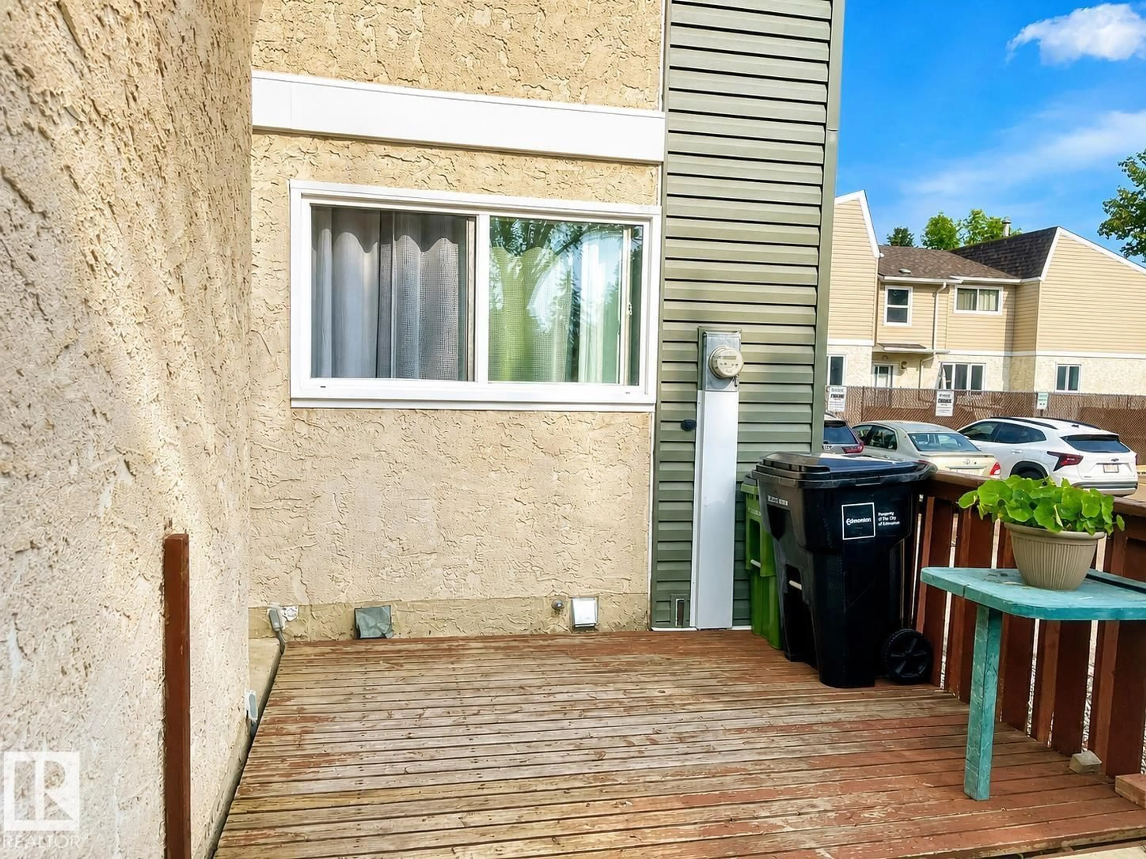 Patio, street for 3221 132A AV, Edmonton Alberta T5A3K4