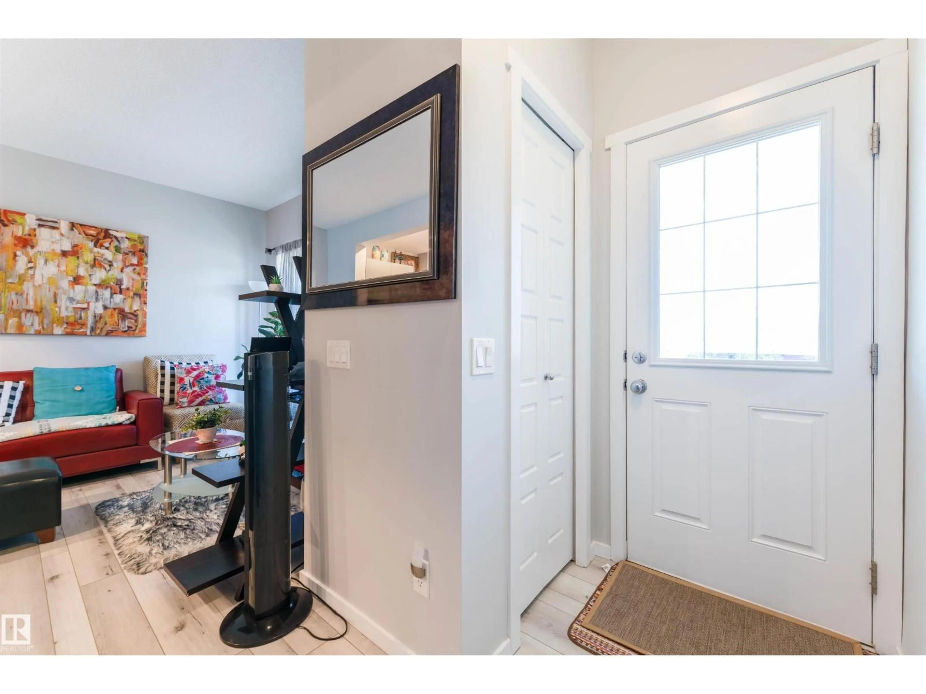 Indoor entryway for 11 - 6004 ROSENTHAL WY, Edmonton Alberta T5T7L1