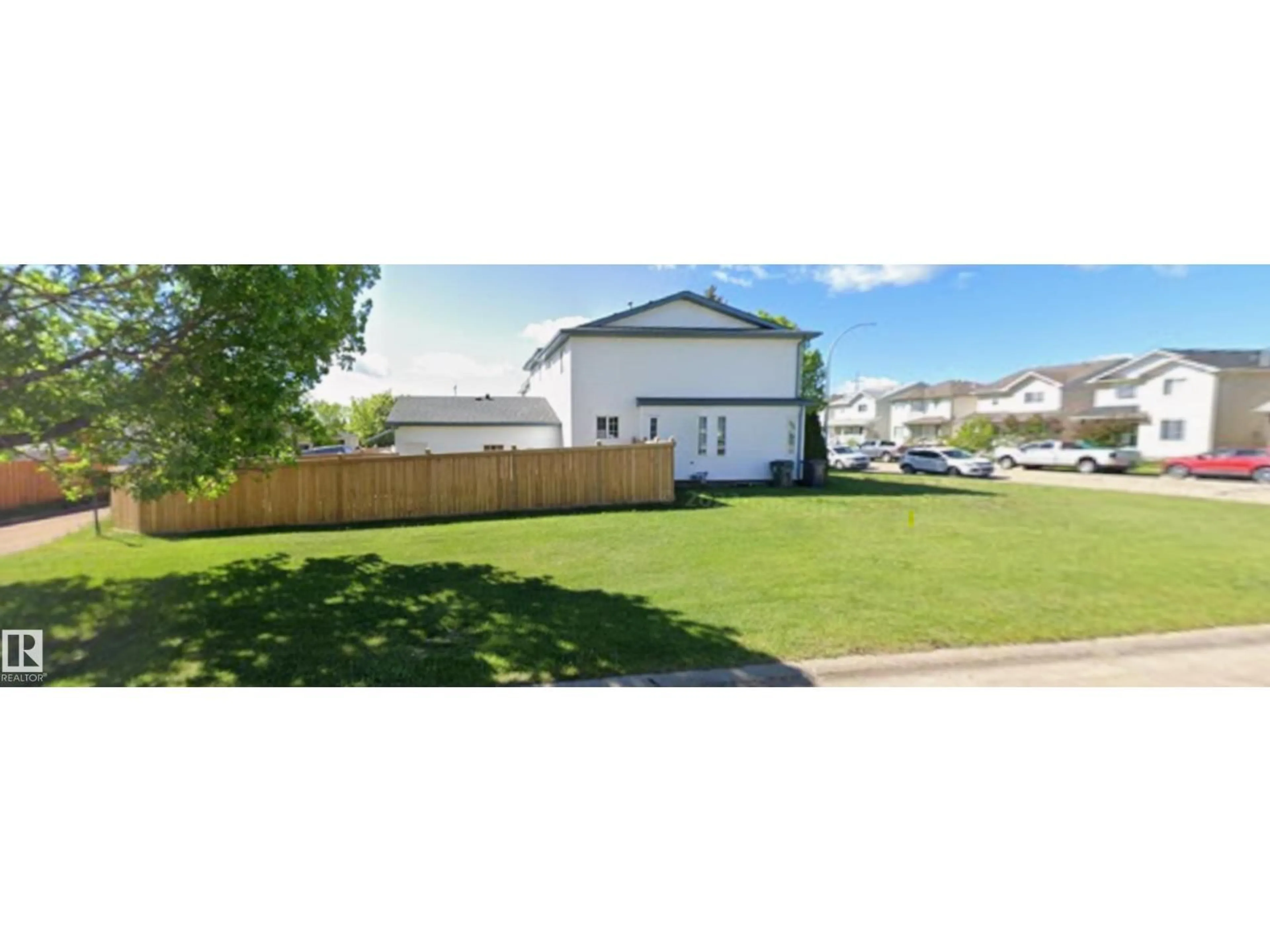 A pic from outside/outdoor area/front of a property/back of a property/a pic from drone, unknown for 88A ERIE ST, Devon Alberta T9G2G3