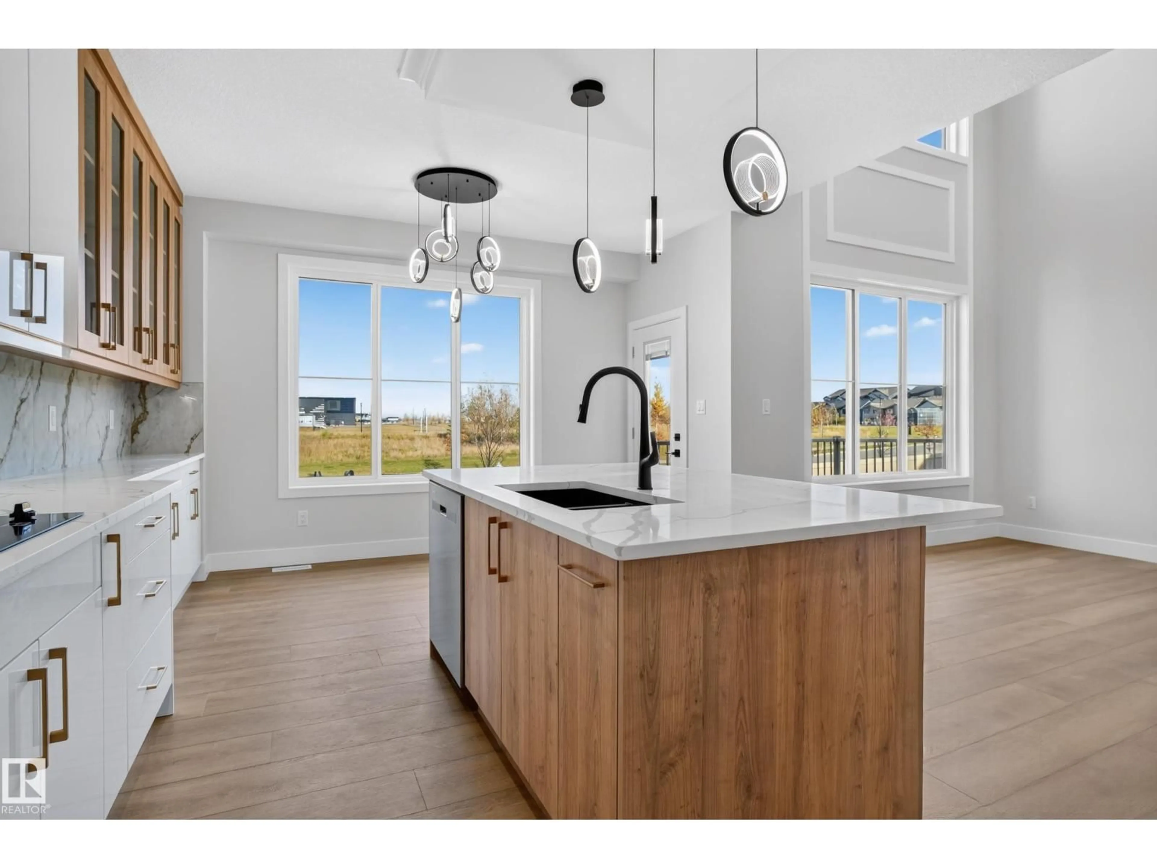 Open concept kitchen, unknown for 4274 CHARLES CL, Edmonton Alberta T6W3H2