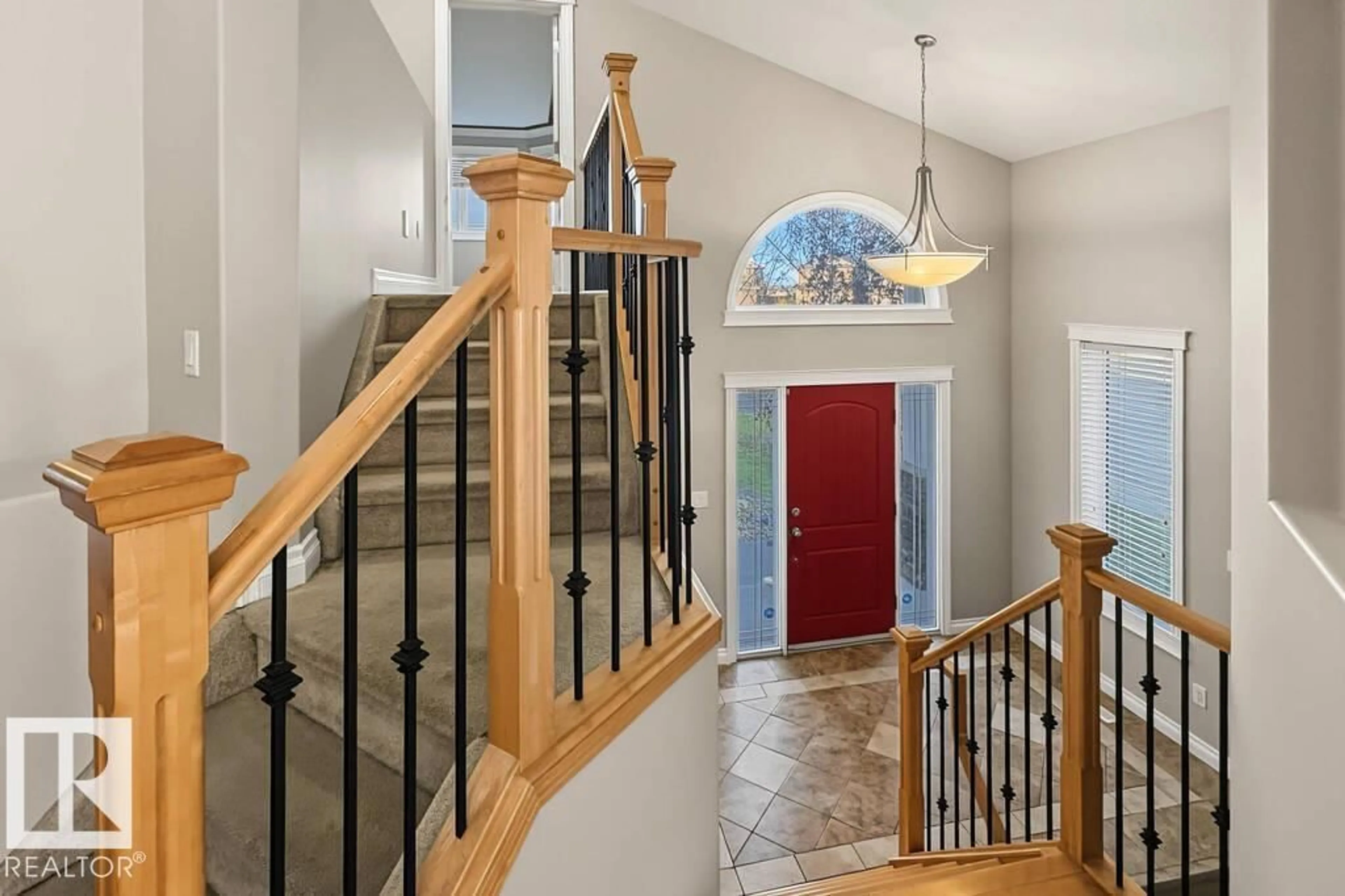 Indoor entryway for 3808 45 AV, Bonnyville Town Alberta T9N0A8