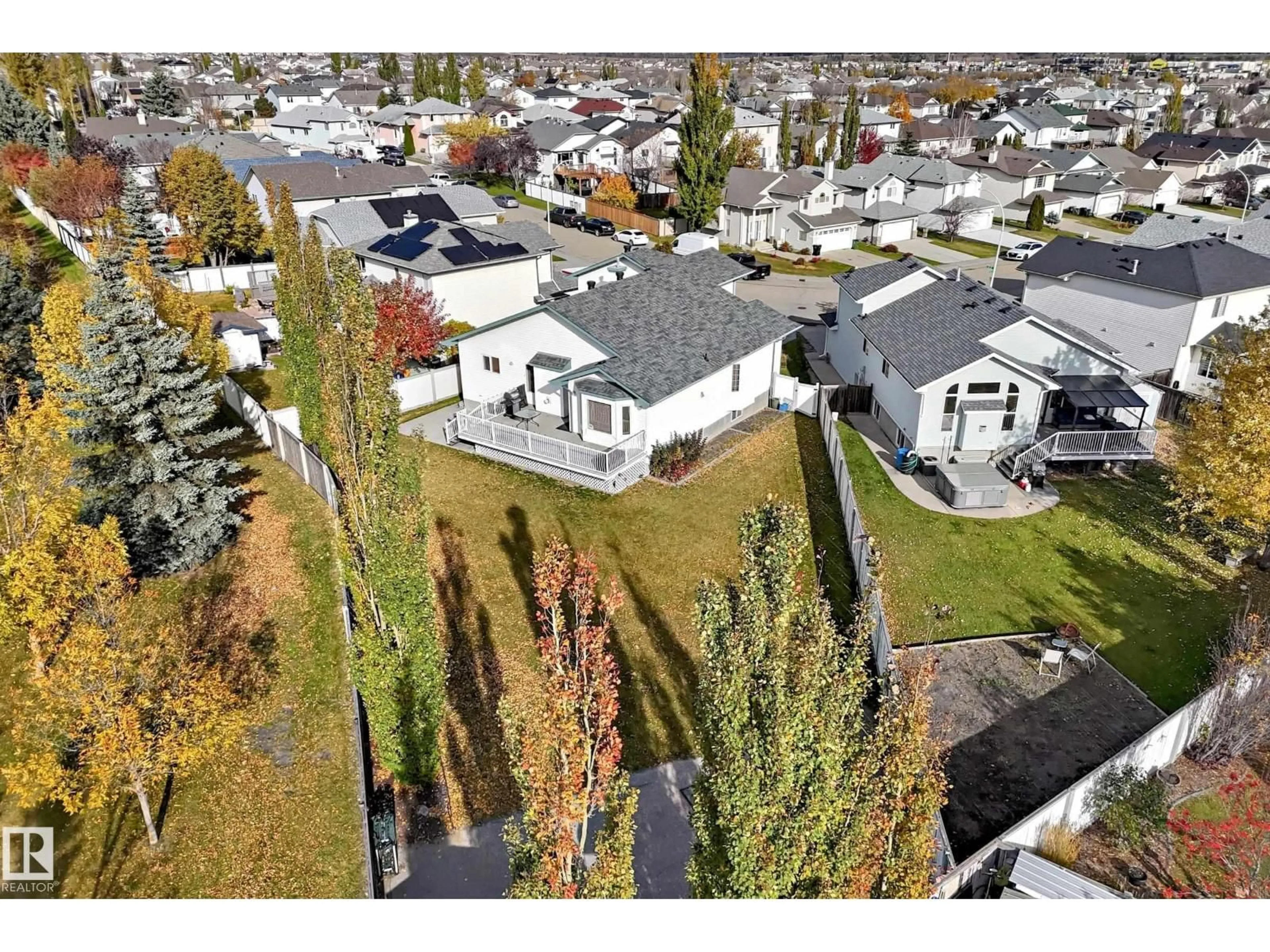 A pic from outside/outdoor area/front of a property/back of a property/a pic from drone, street for NW - 15104 48 ST, Edmonton Alberta T5Y3A2