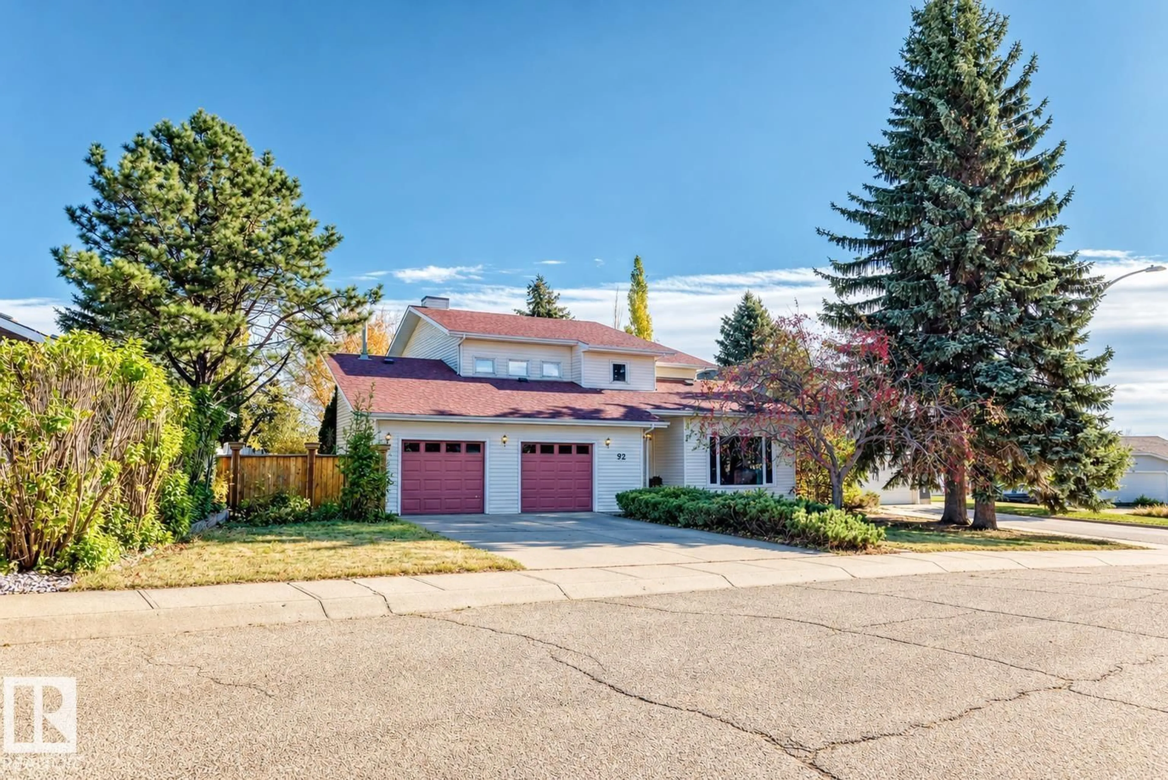 Unknown for 92 HOWSON CR, Edmonton Alberta T5A4T9