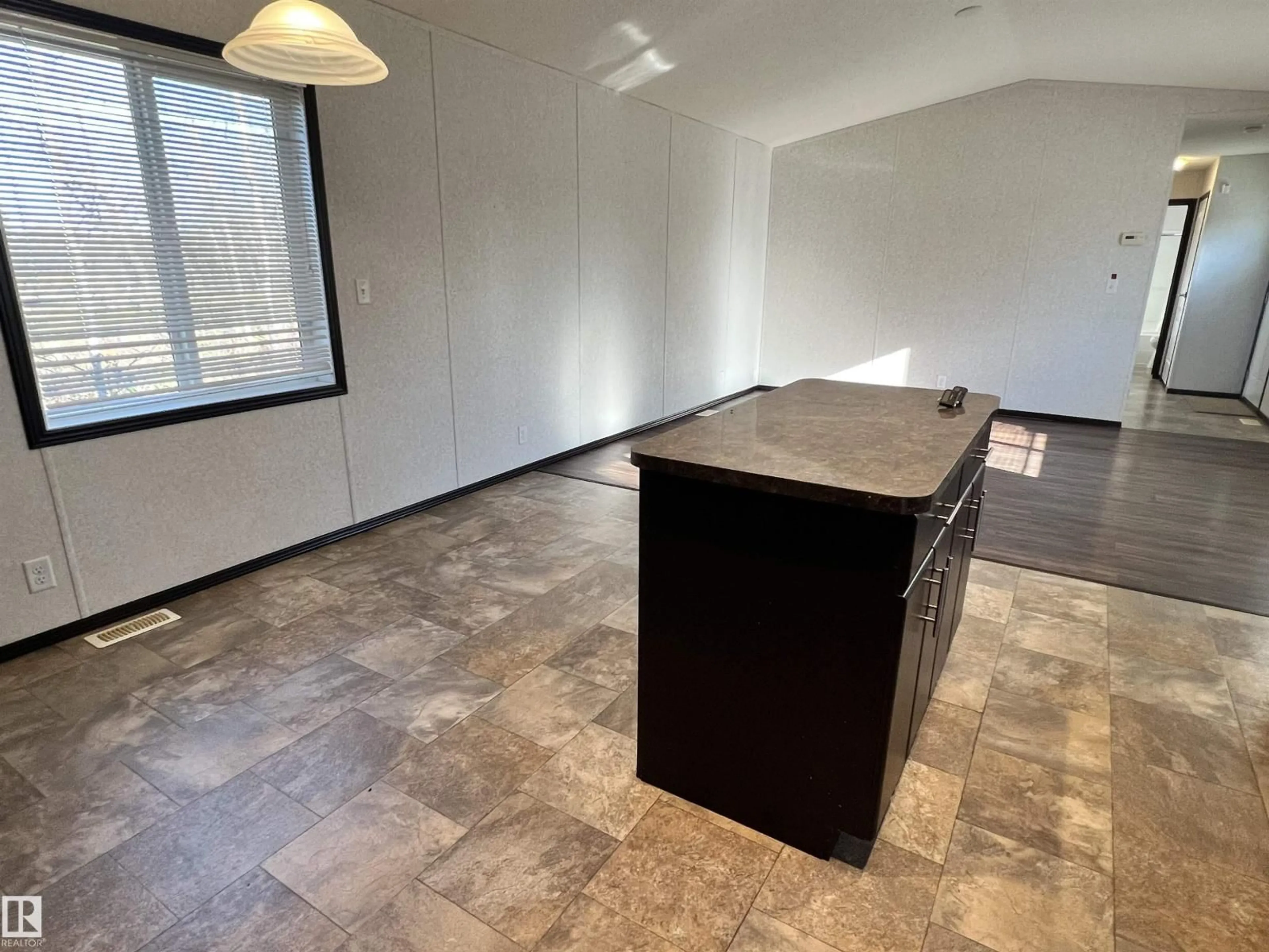 A pic of a room for 3314 RAIL GRADE RD, Rural Lac Ste. Anne County Alberta T0E0A0