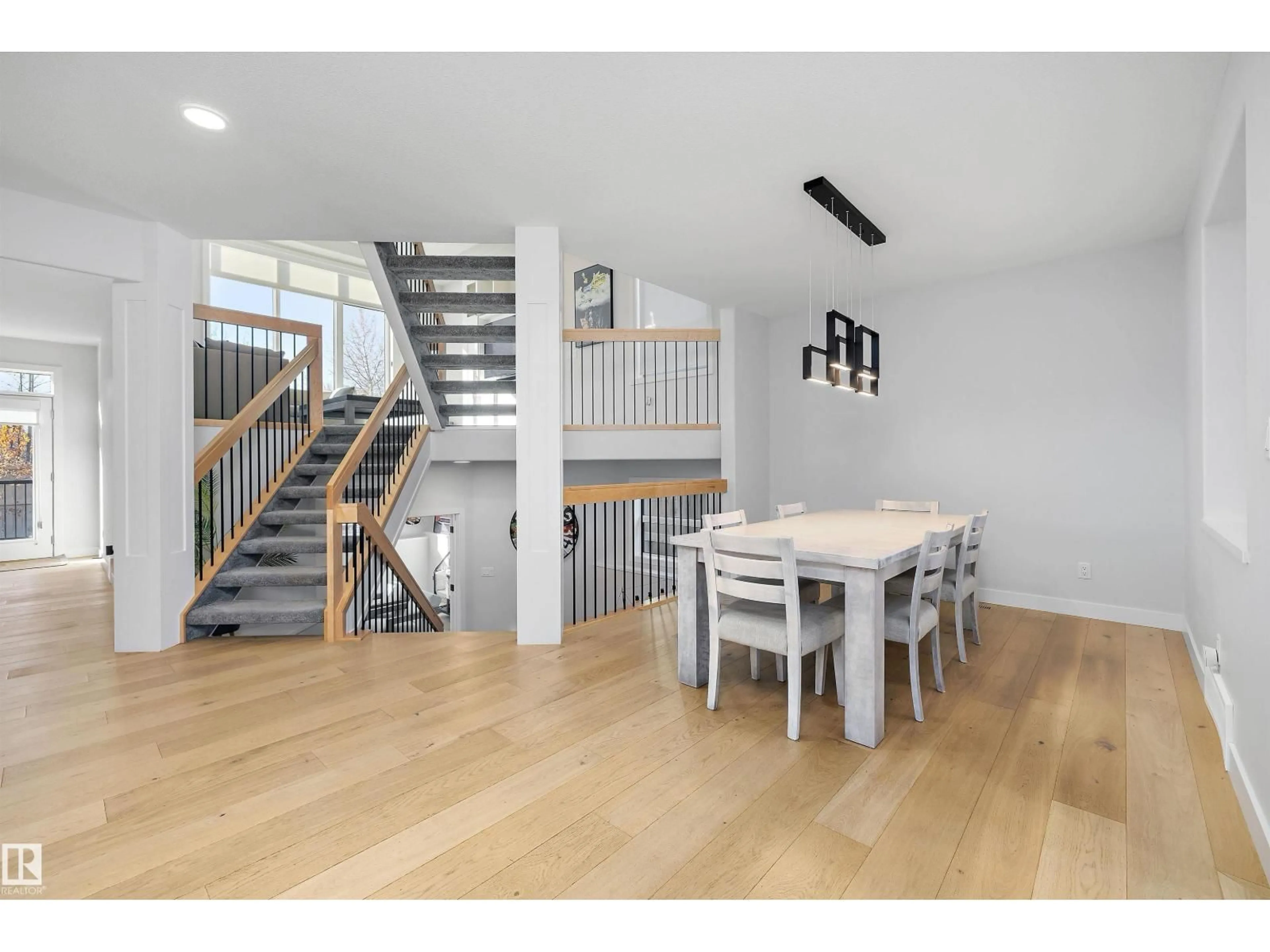 Unknown for 61 RYBURY CT, Sherwood Park Alberta T8B0C4