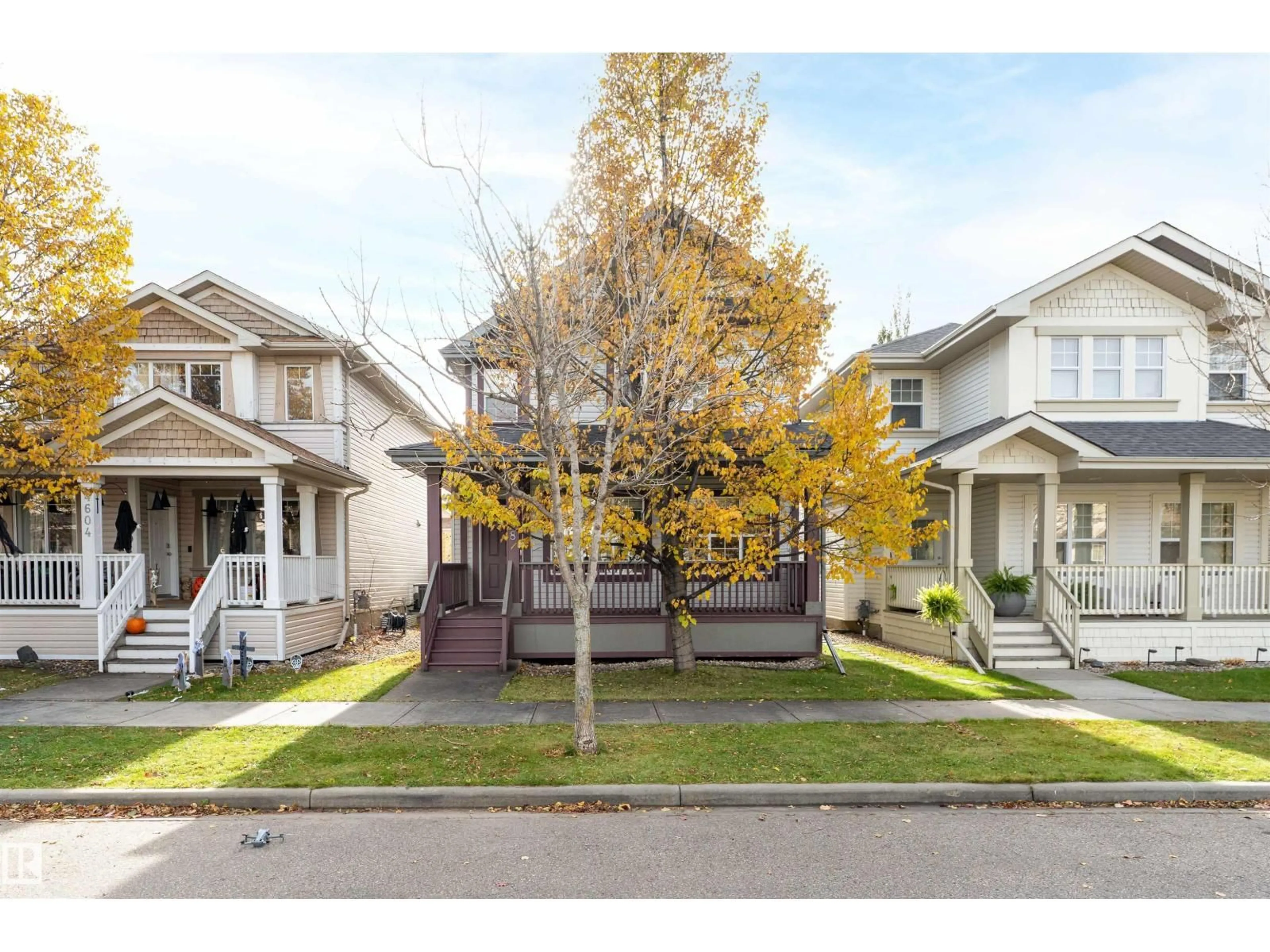 Unknown for 4598 TURNER SQ, Edmonton Alberta T6R3H3