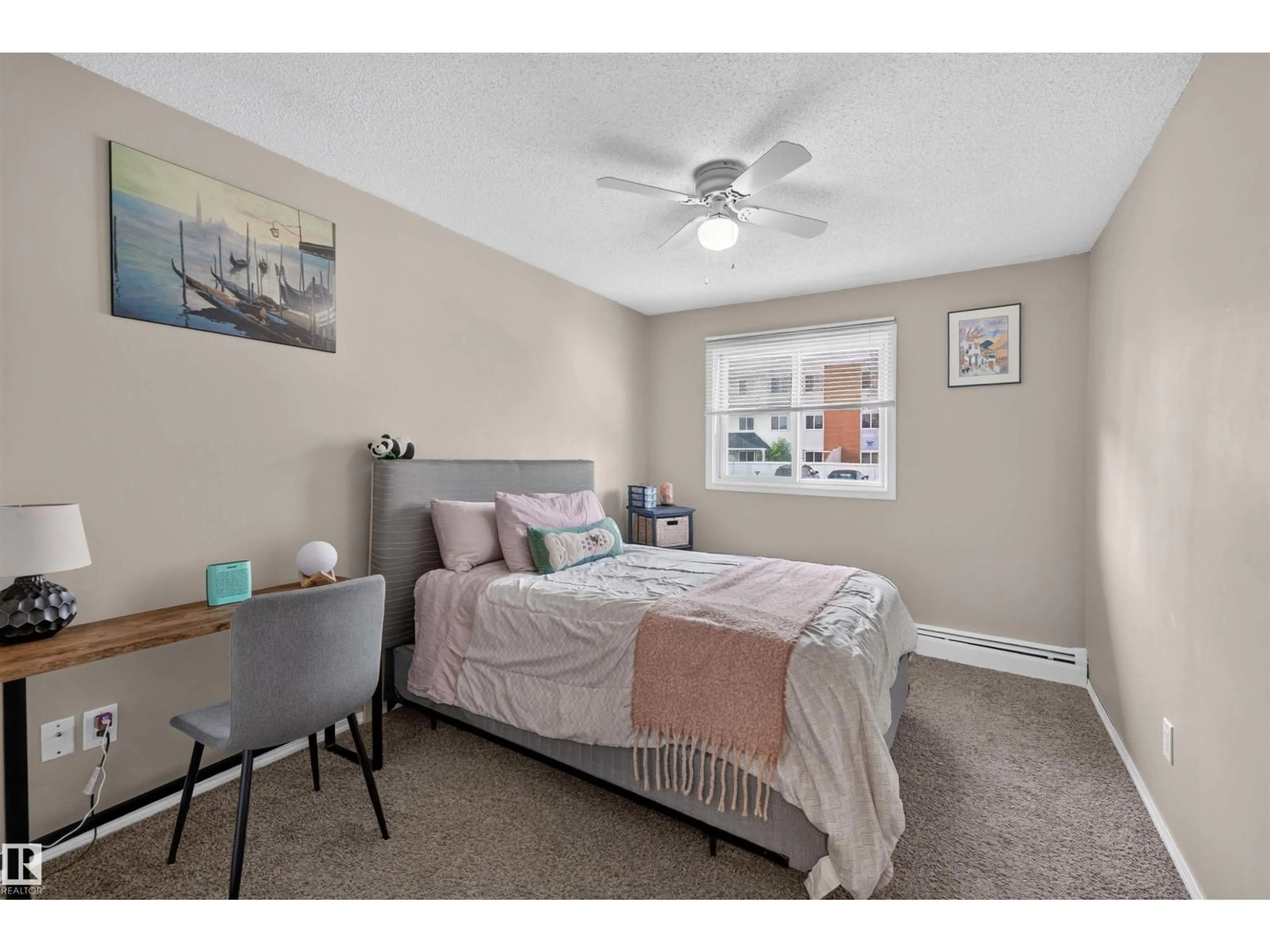 A pic of a room for #102 - 14520 52 ST, Edmonton Alberta T5A3K5