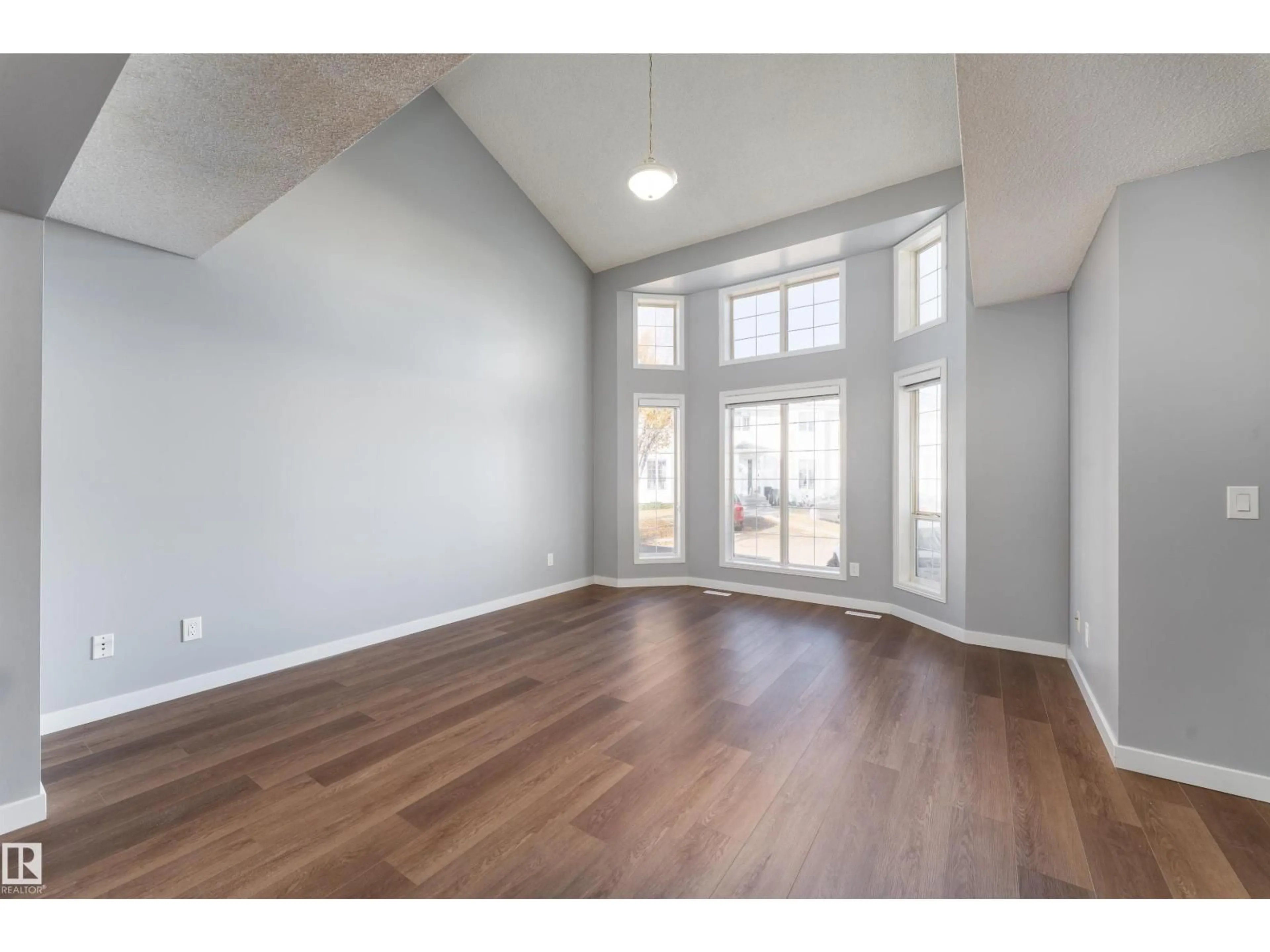 A pic of a room for 68 3380 28A AV NW, Edmonton Alberta T6T1V4