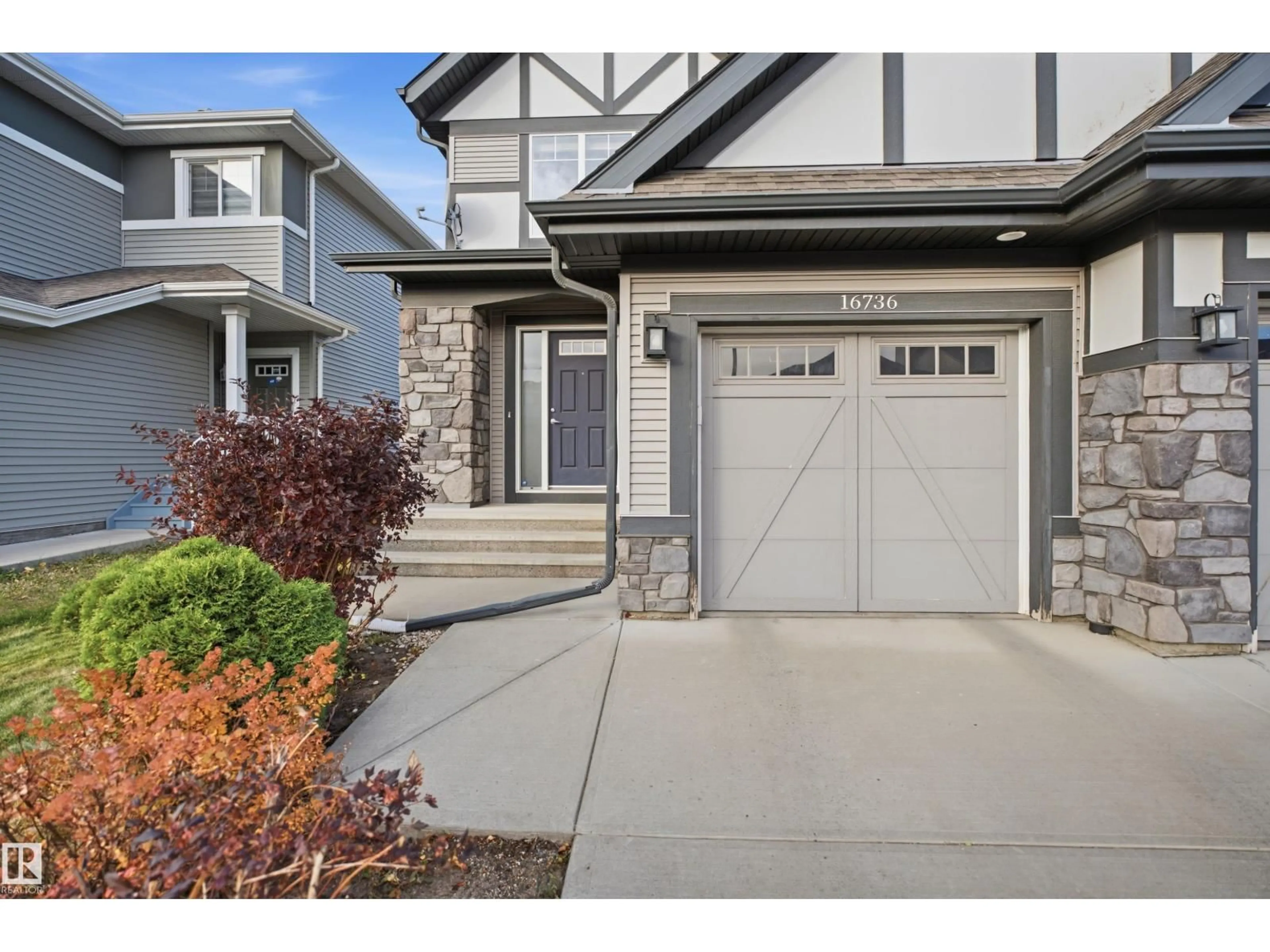Unknown for 16736 64 ST, Edmonton Alberta T5Y3P8