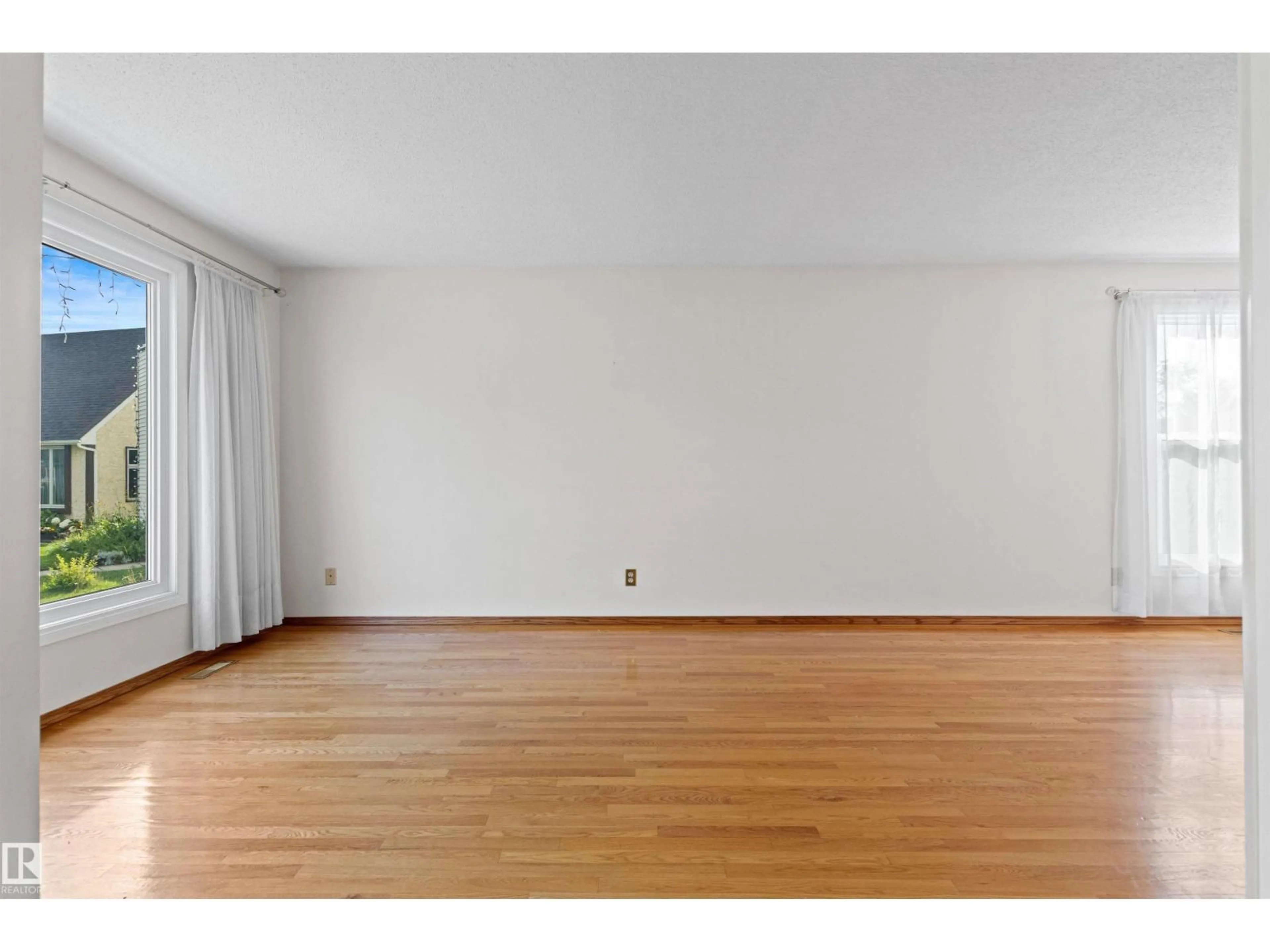 A pic of a room for 14 GOEBEL CL, Spruce Grove Alberta T7X2A1