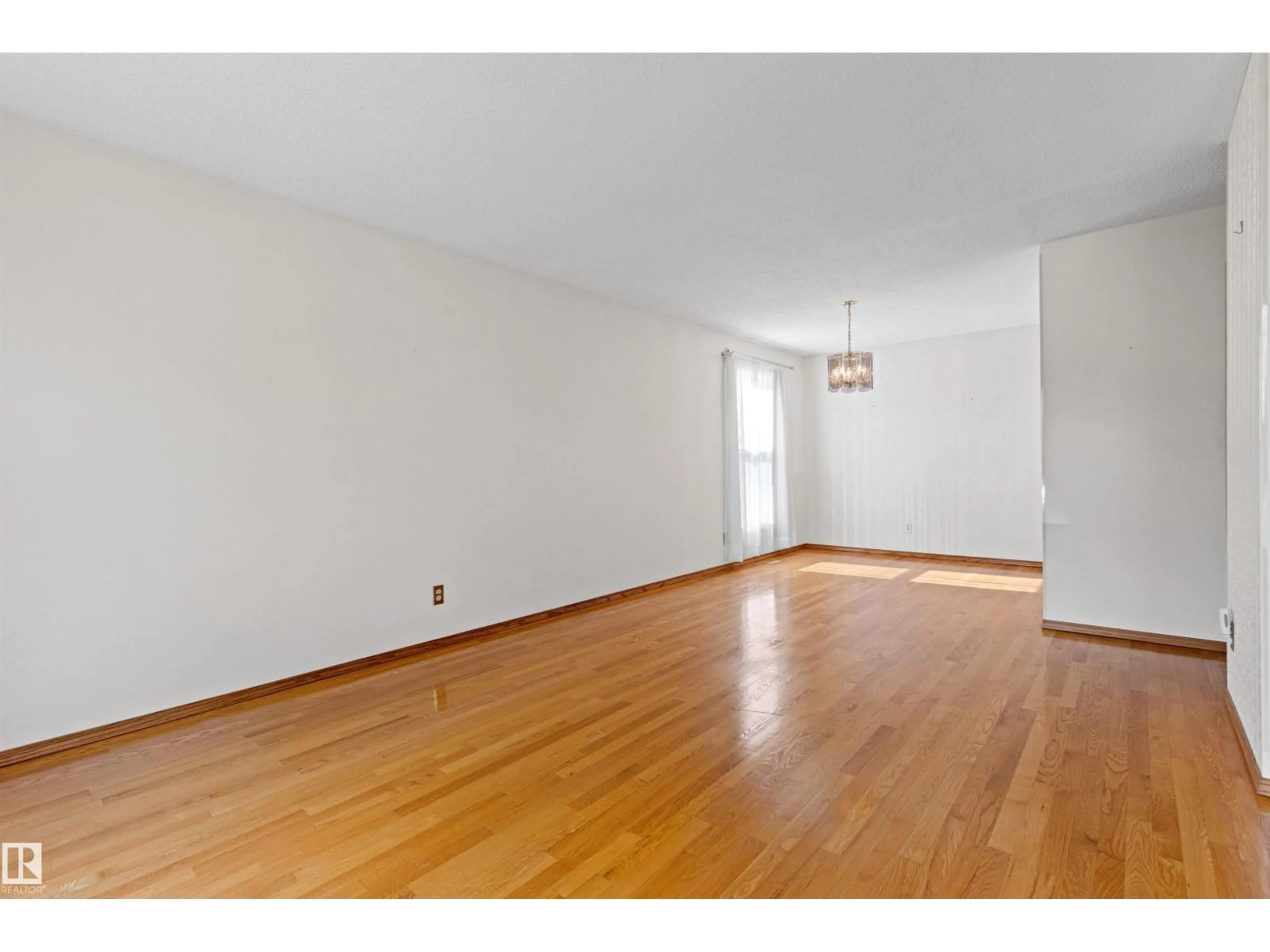 A pic of a room for 14 GOEBEL CL, Spruce Grove Alberta T7X2A1