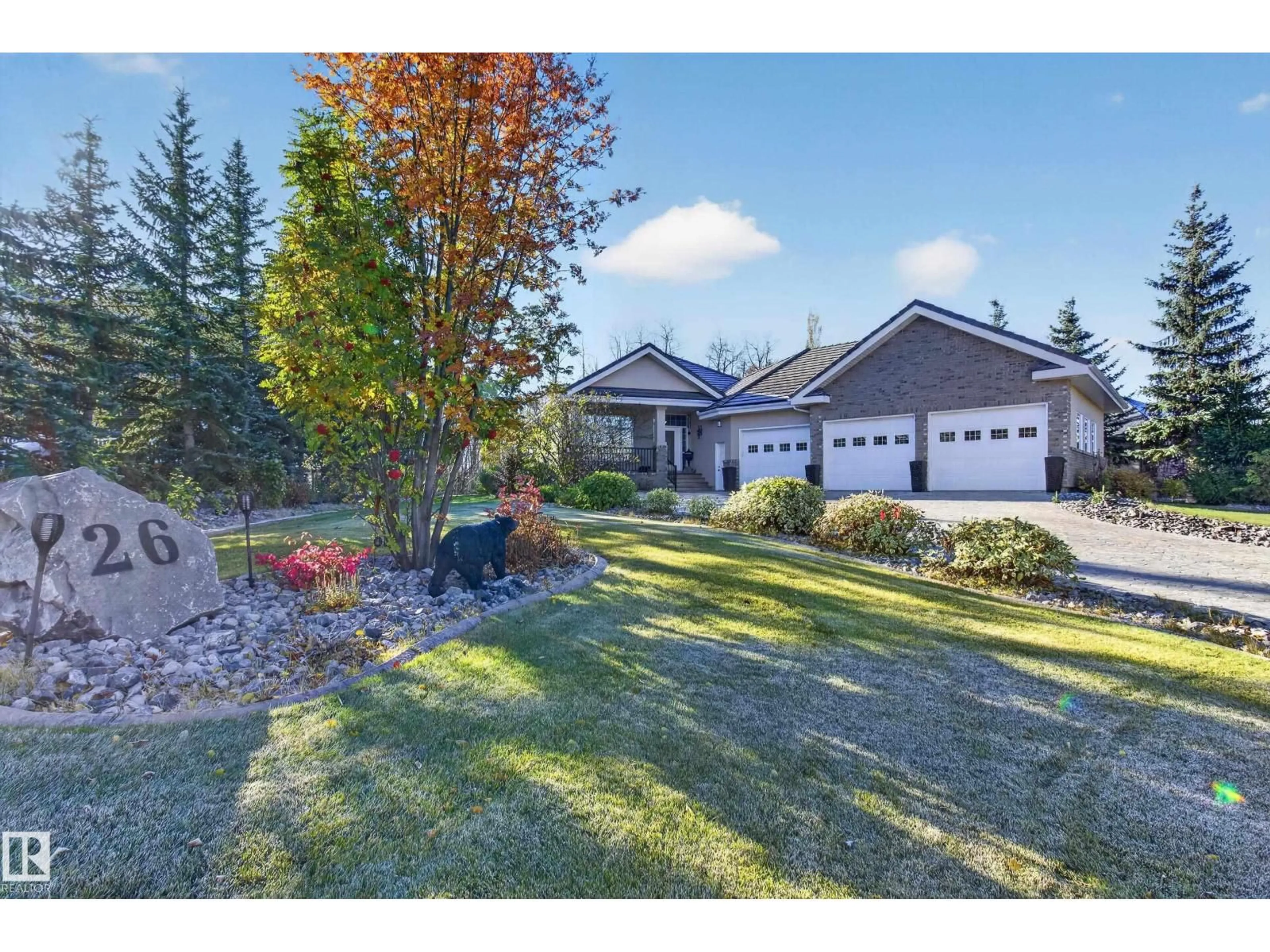 A pic from outside/outdoor area/front of a property/back of a property/a pic from drone, unknown for 51025 - 26 RGE ROAD 222, Rural Strathcona County Alberta T8C1J5