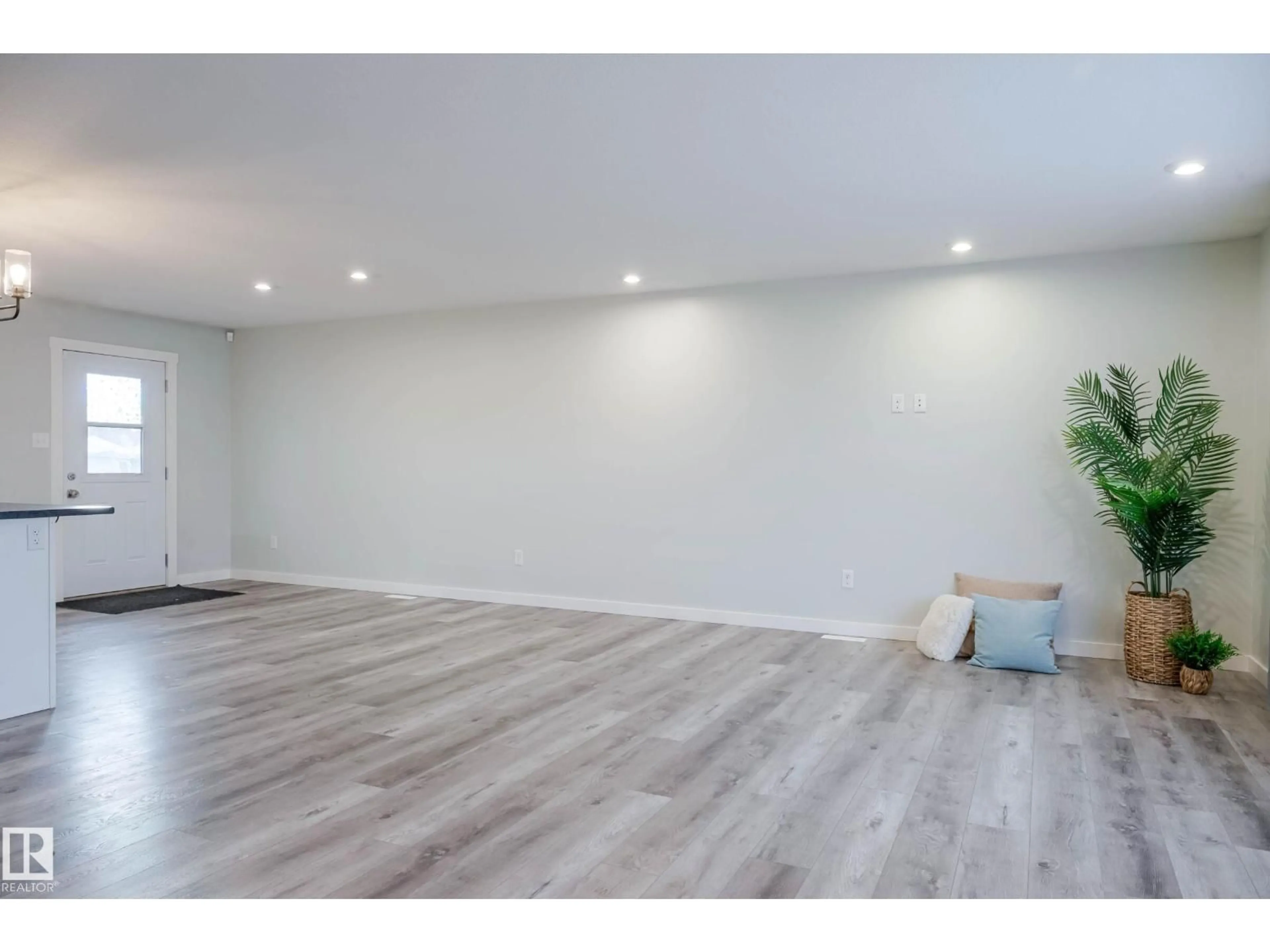 A pic of a room for 5315 57A ST, Cold Lake Alberta T9M1R9