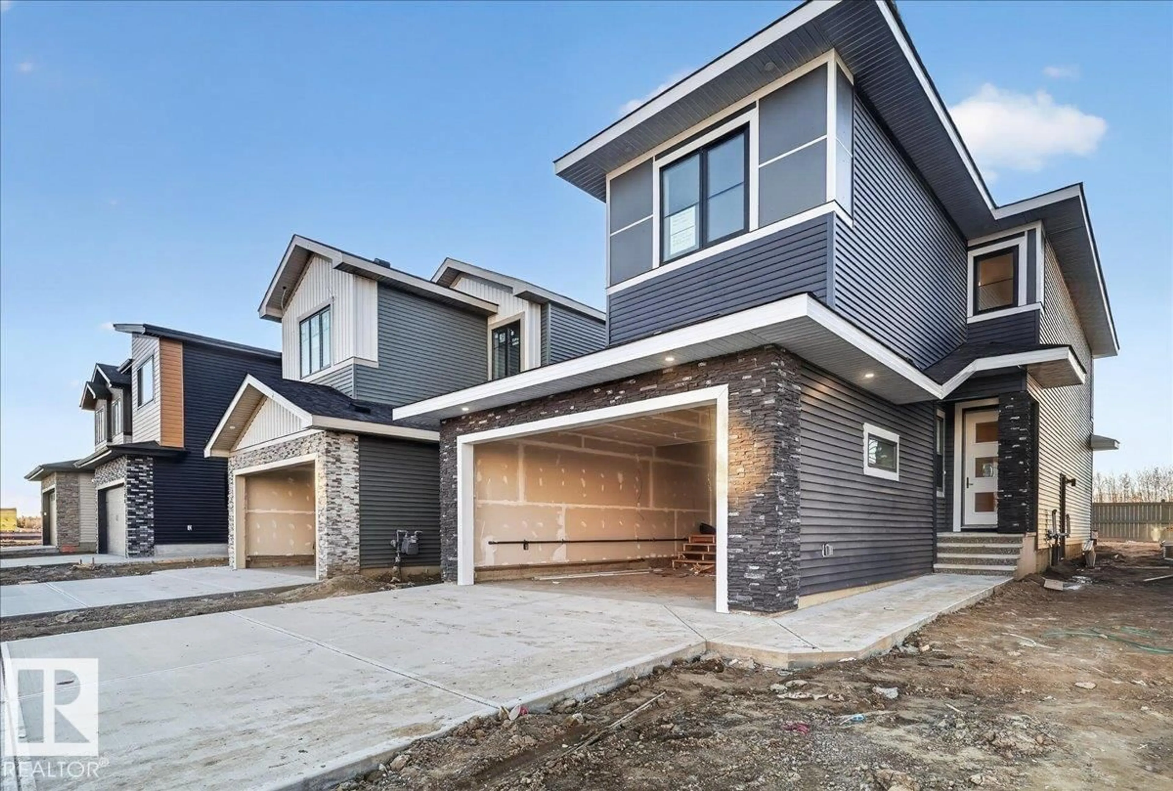 Home with brick exterior material, street for 3196 GRANVILLE DR, Edmonton Alberta T5T7E9