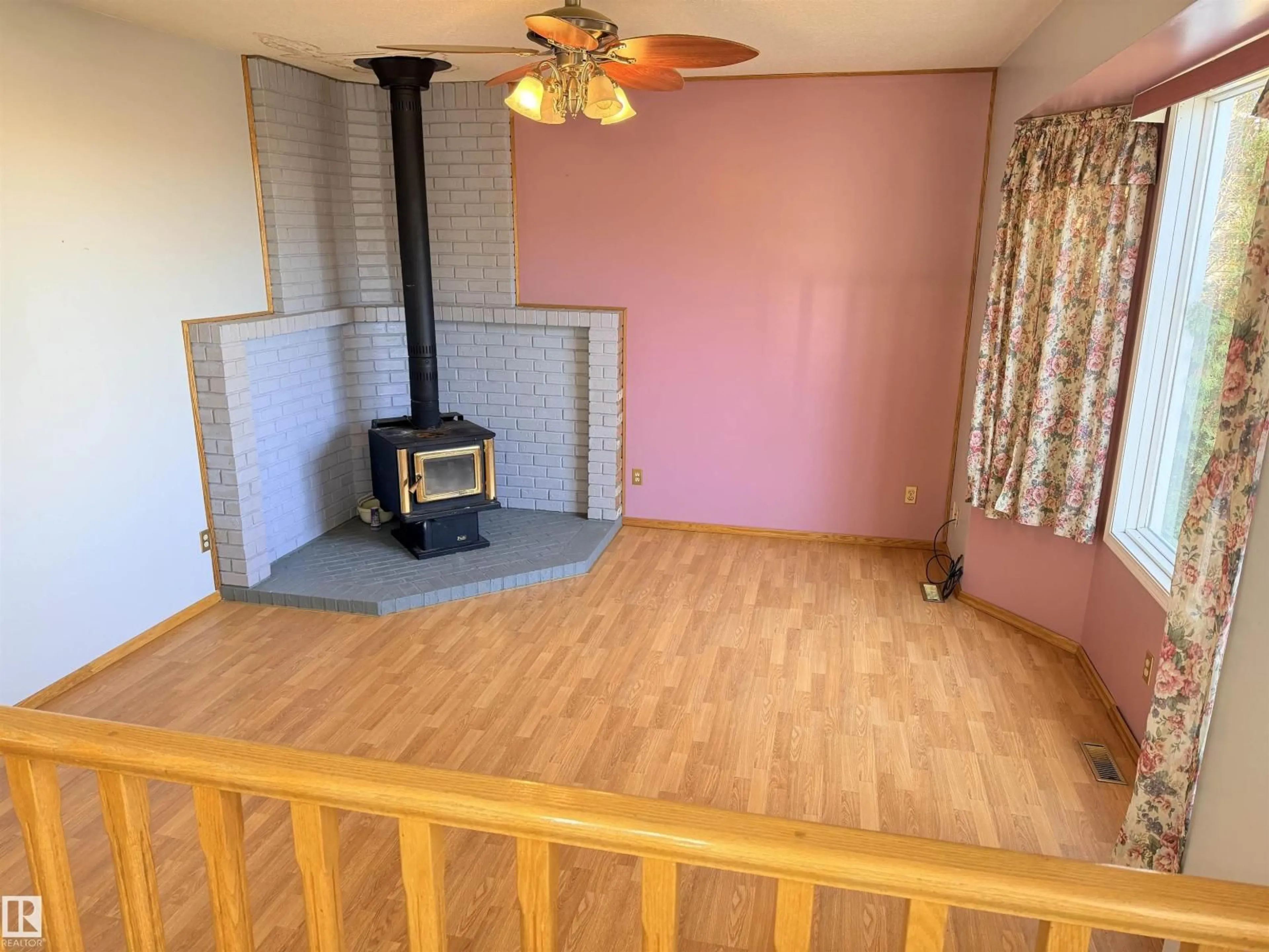 A pic of a room for 10751 109 AV, Westlock Alberta T7P1B9