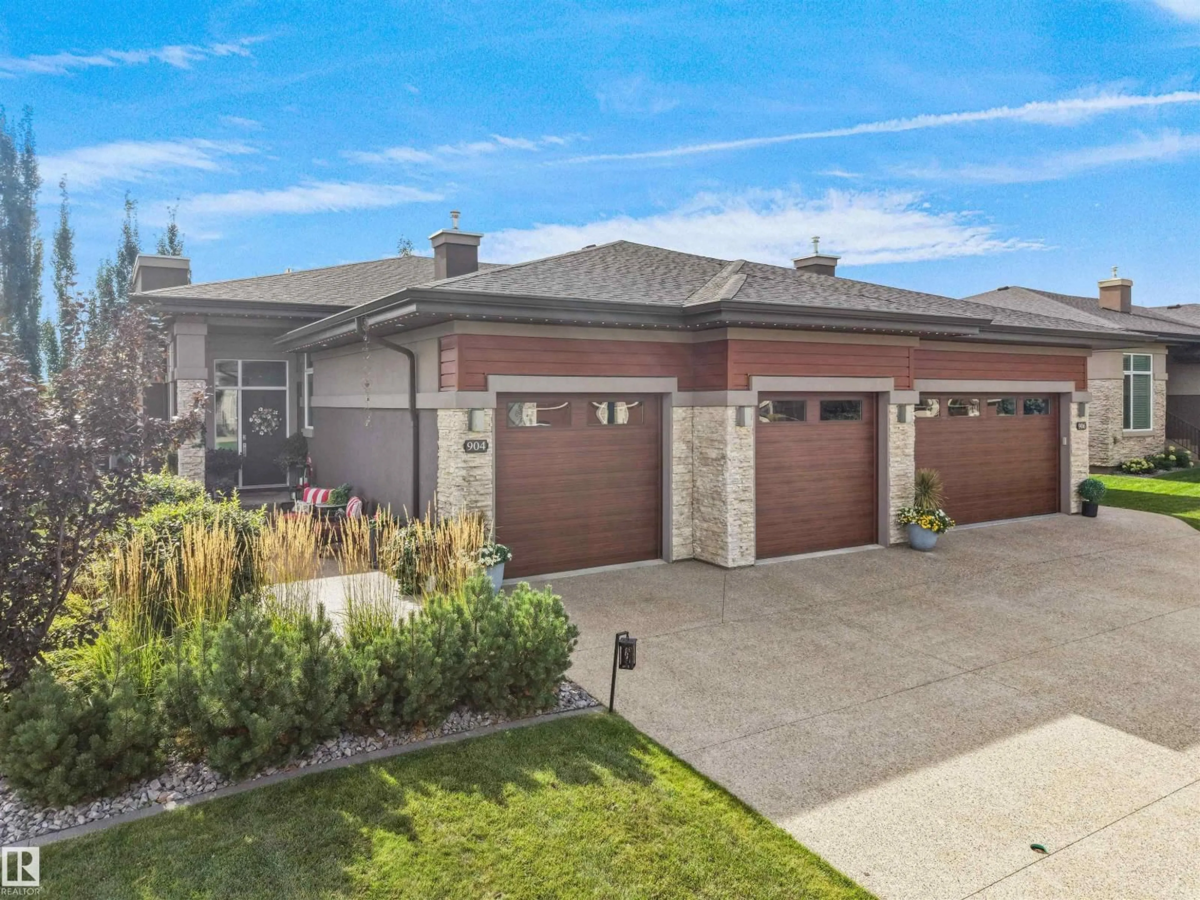 Home with brick exterior material, street for 904 WOOD PL, Edmonton Alberta T6W3G8