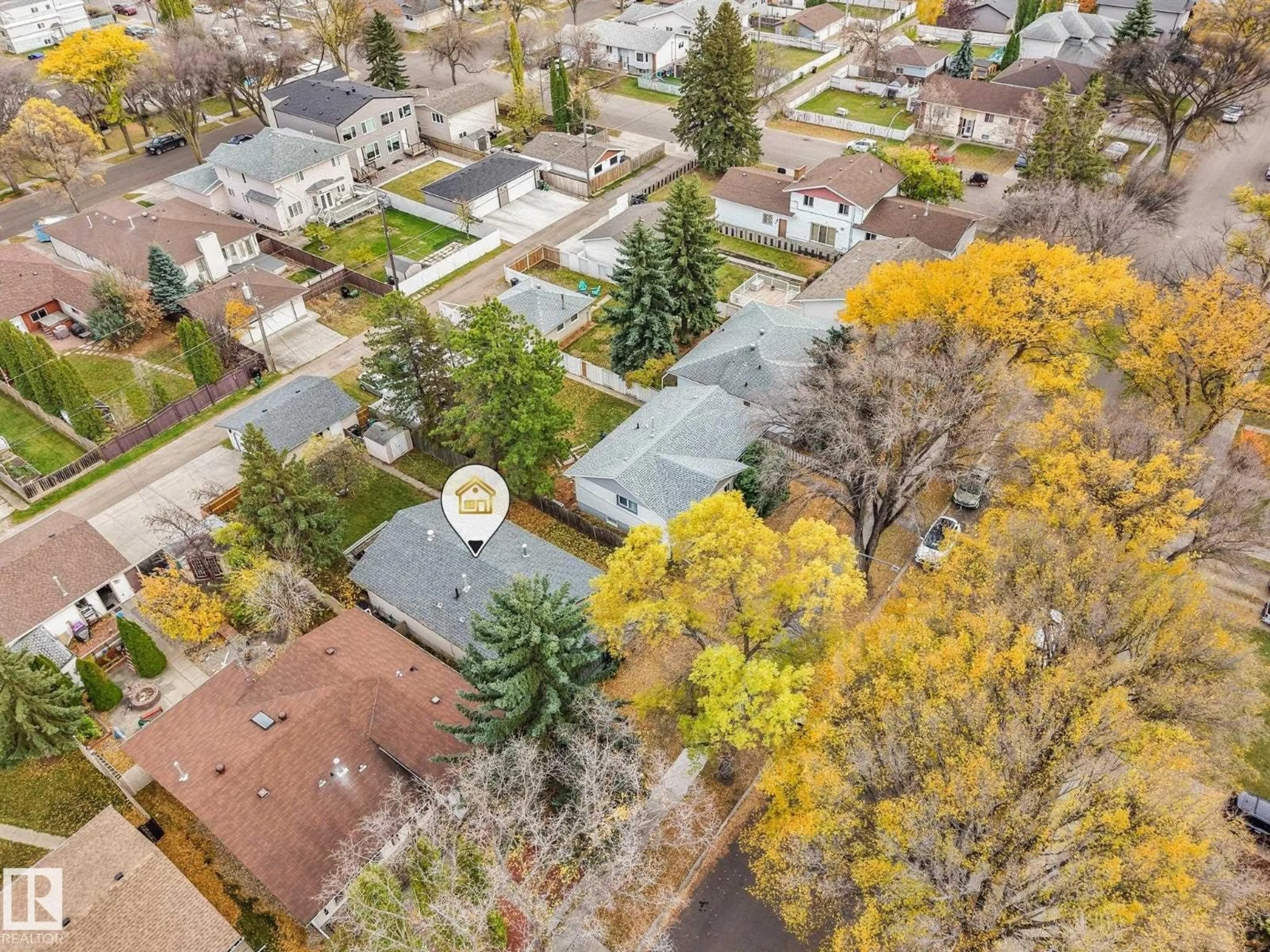 A pic from outside/outdoor area/front of a property/back of a property/a pic from drone, street for 9617 151 ST, Edmonton Alberta T5P1S5