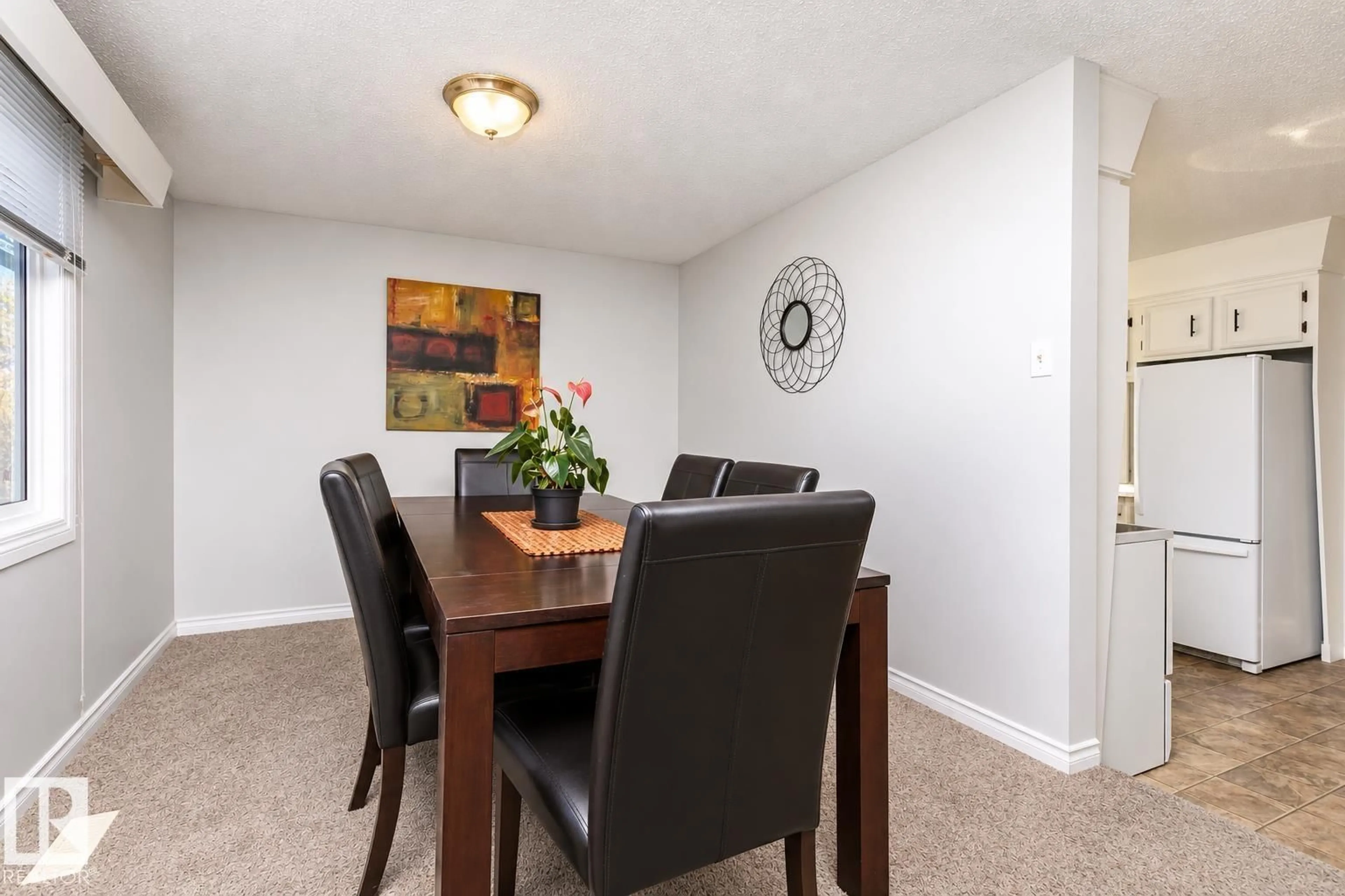 Dining room, unknown for 29 GRENFELL AV, St. Albert Alberta T8N1S3