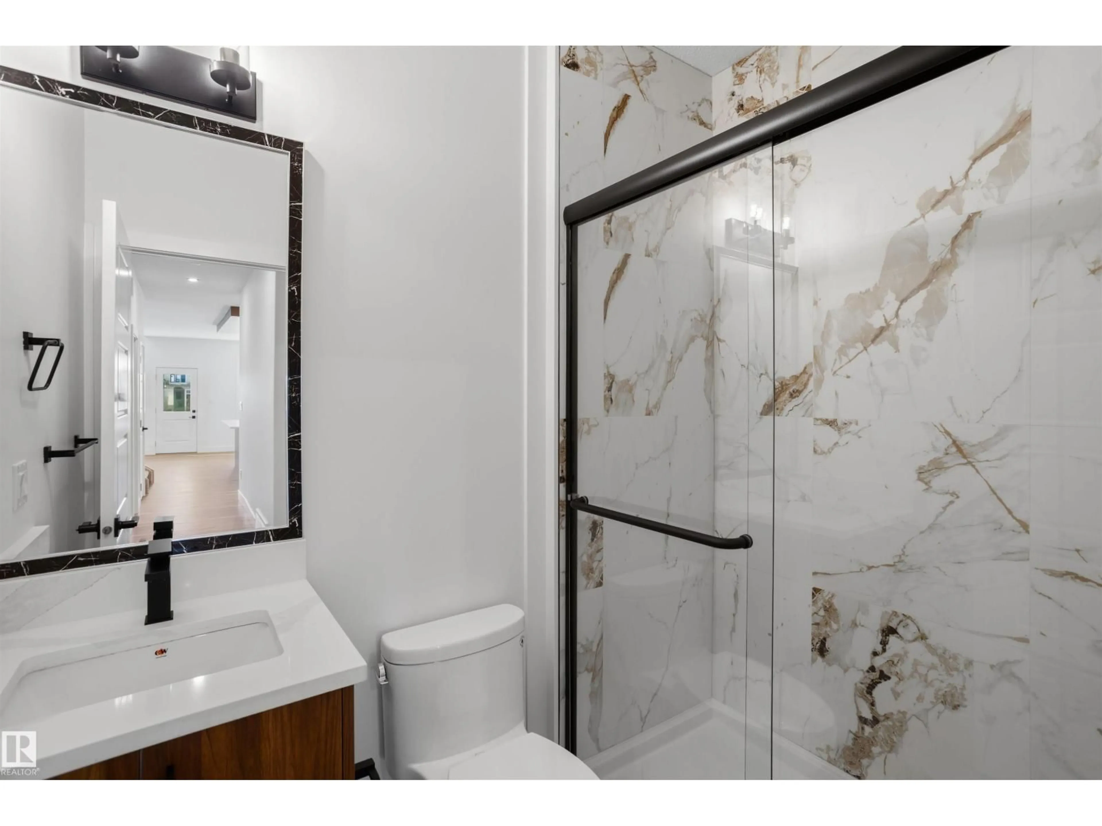 Standard bathroom, ceramic/tile floor for 1790 CROSSBILL LO, Edmonton Alberta T5S0Y5