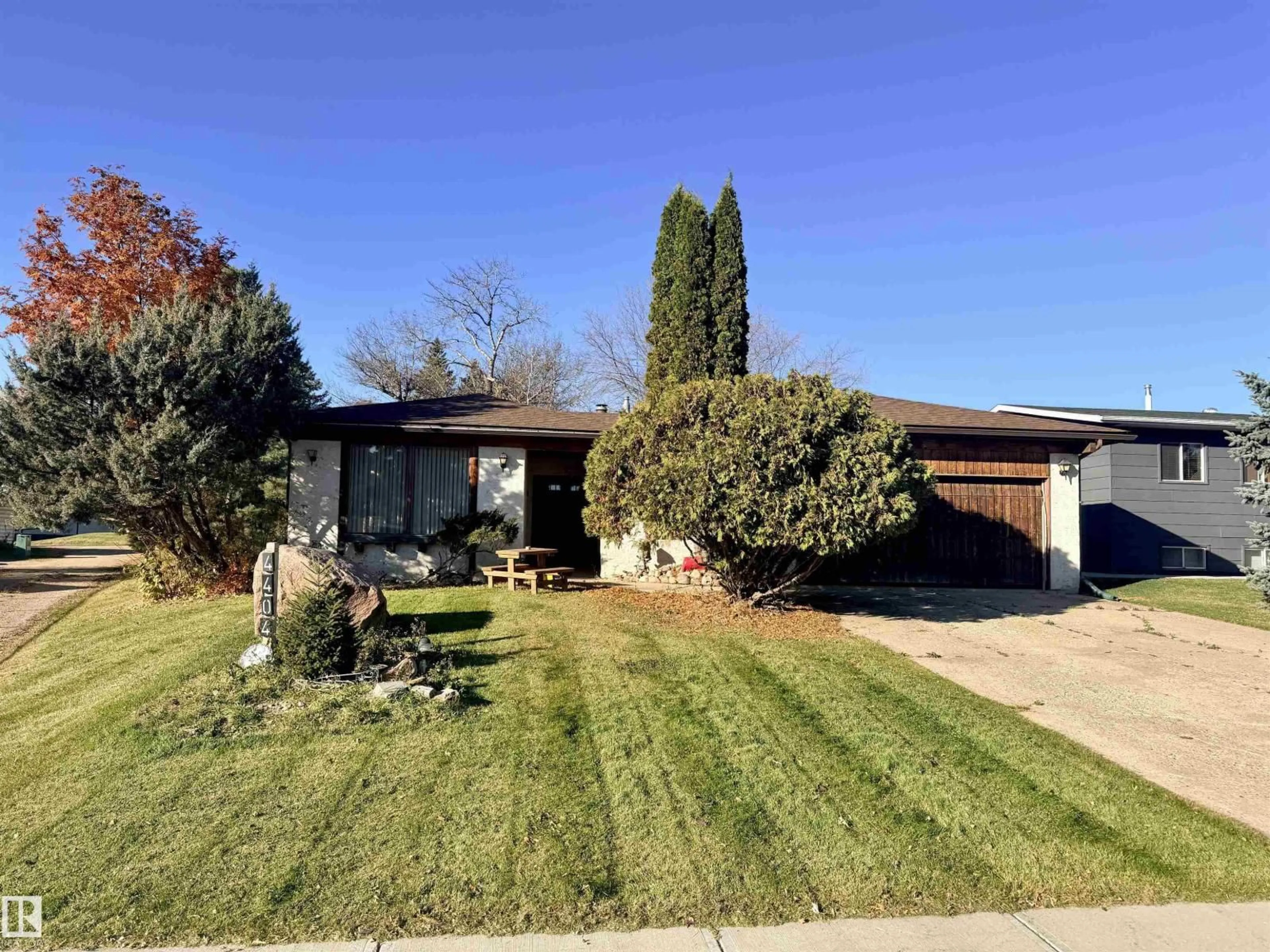 A pic from outside/outdoor area/front of a property/back of a property/a pic from drone, street for 4404 46A ST, St. Paul Town Alberta T0A3A3