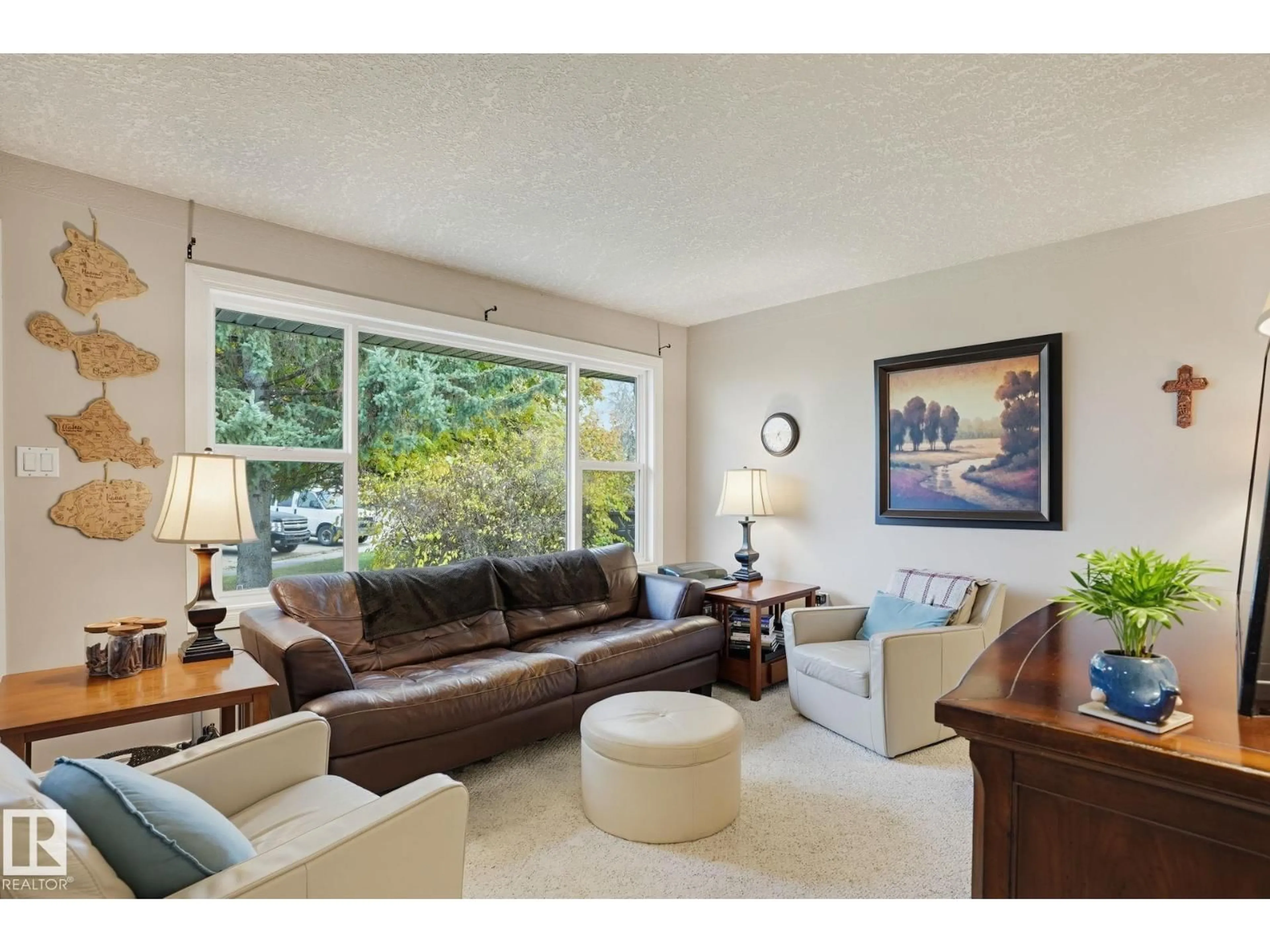 Living room with furniture, unknown for NW - 10542 161 ST, Edmonton Alberta T5P3J7