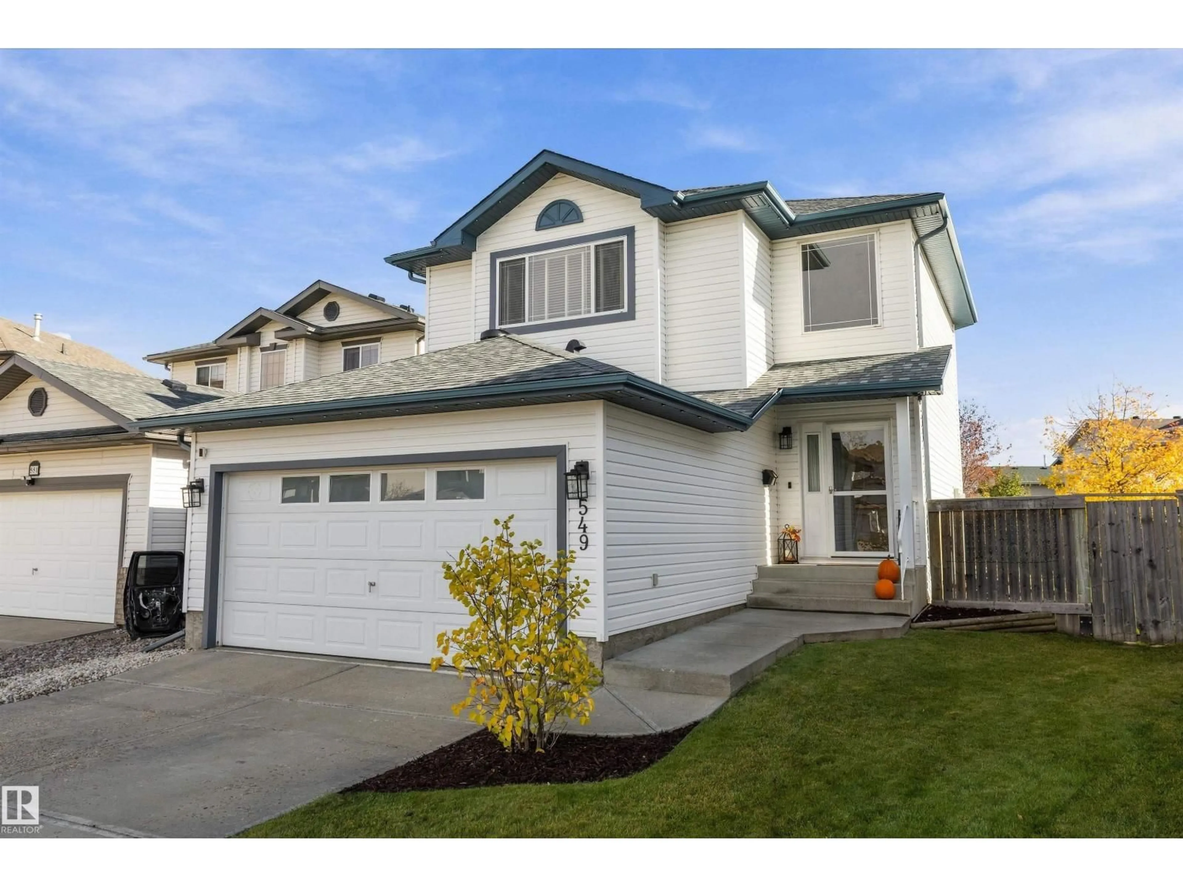 Home with vinyl exterior material, street for 549 KLARVATTEN LAKE WD, Edmonton Alberta T5Z3M1