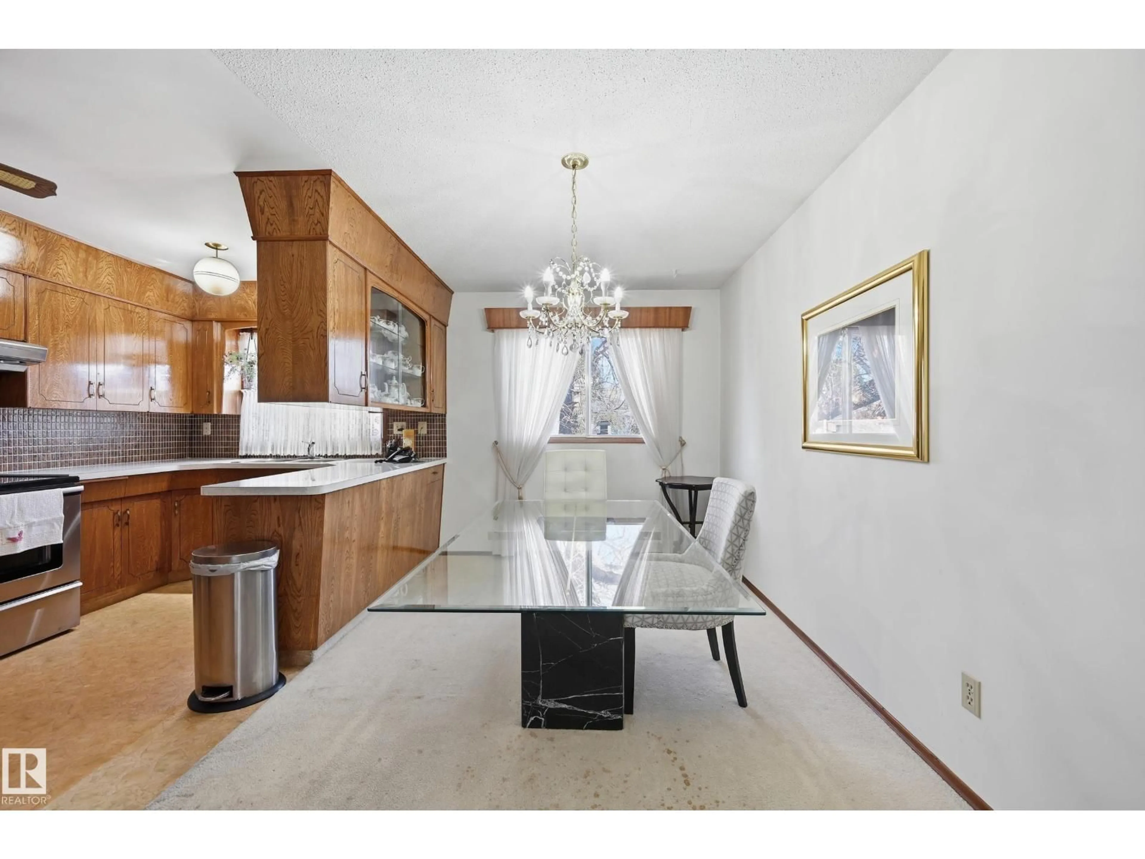 Unknown for 15019 84 ST, Edmonton Alberta T5E5X3