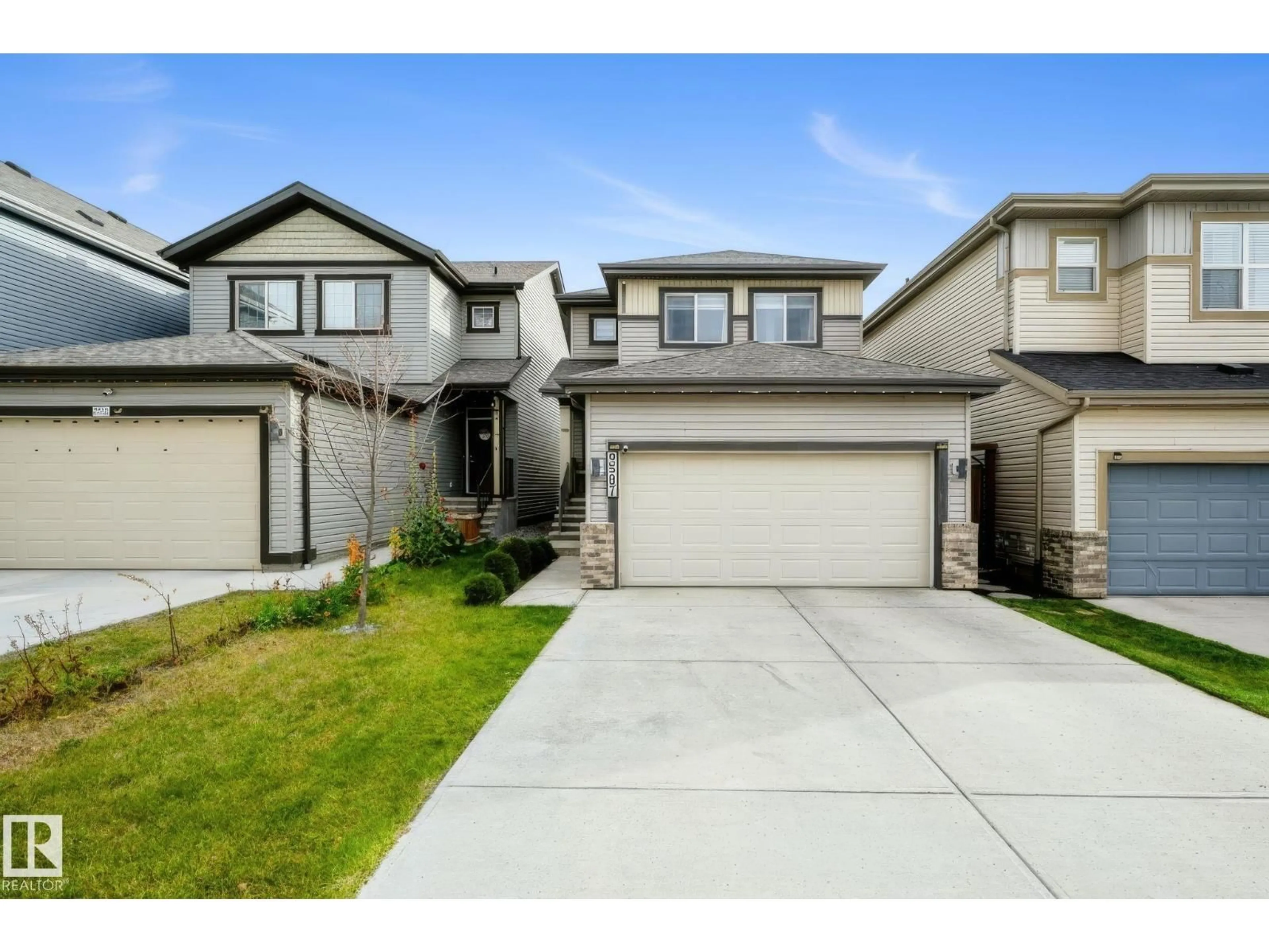 Unknown for 9507 228 ST, Edmonton Alberta T5T7H5