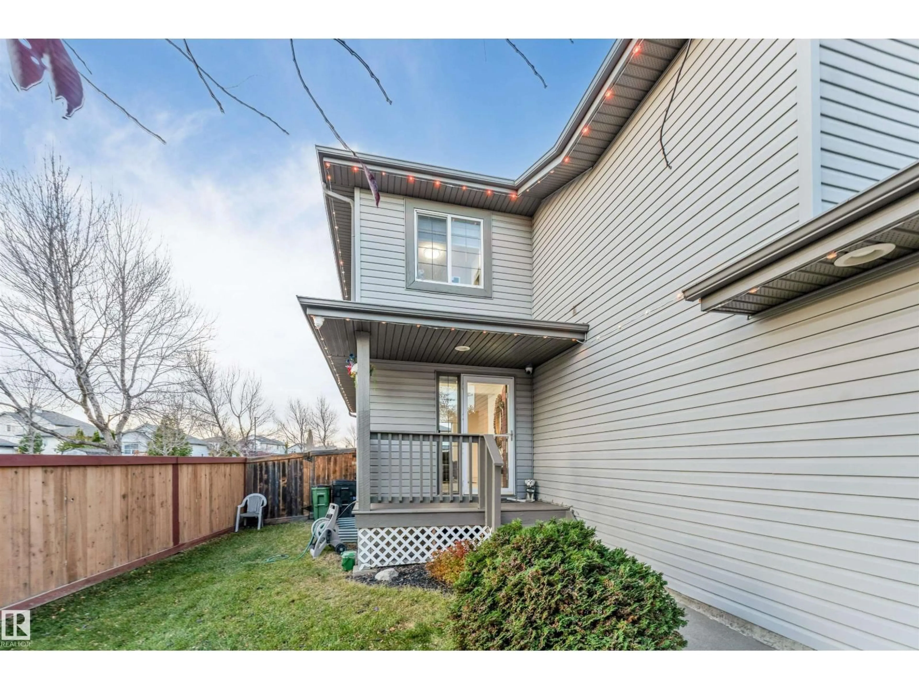 Unknown for 1828 36 AV, Edmonton Alberta T6T1S8