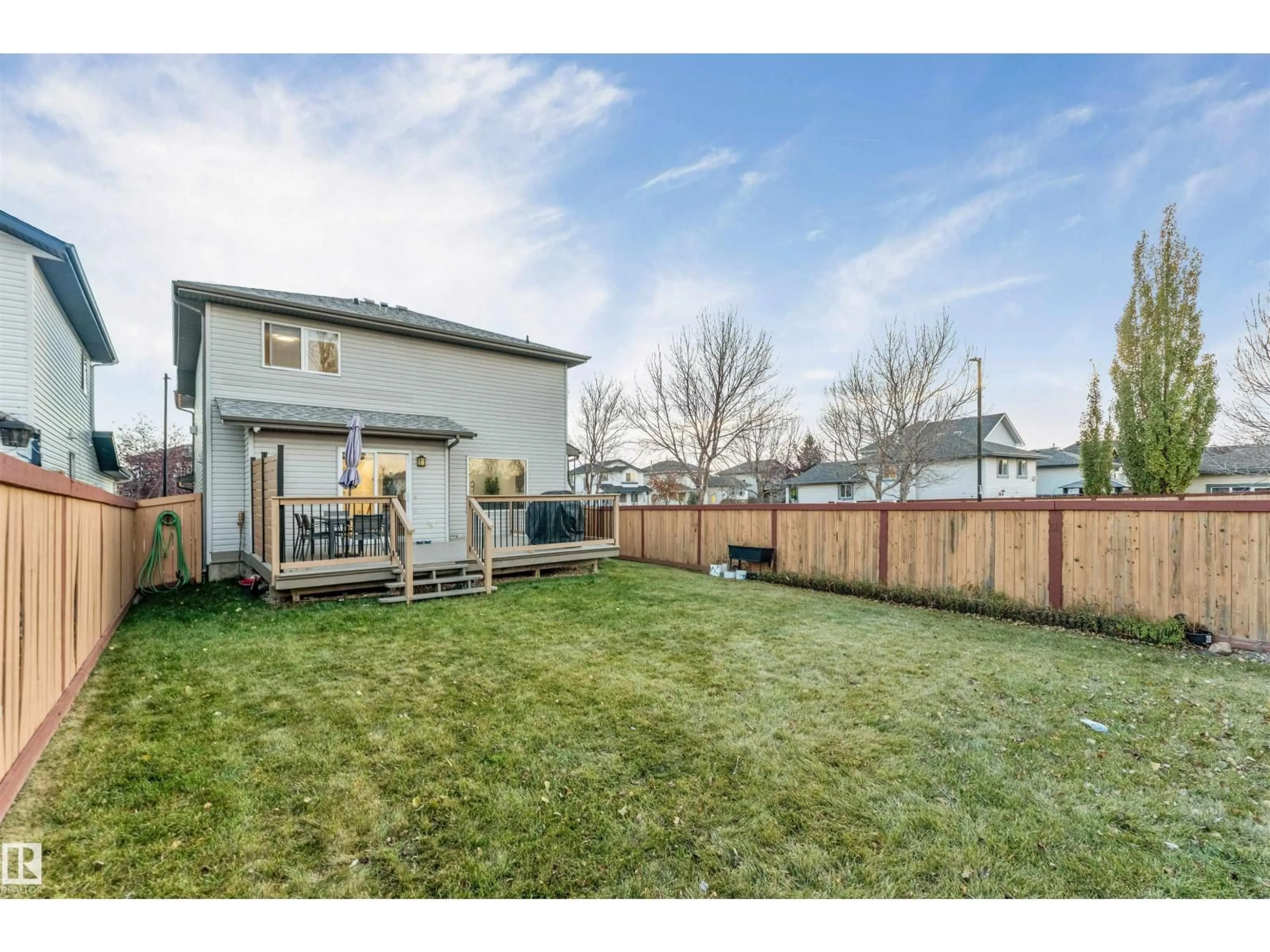 Patio, unknown for 1828 36 AV, Edmonton Alberta T6T1S8