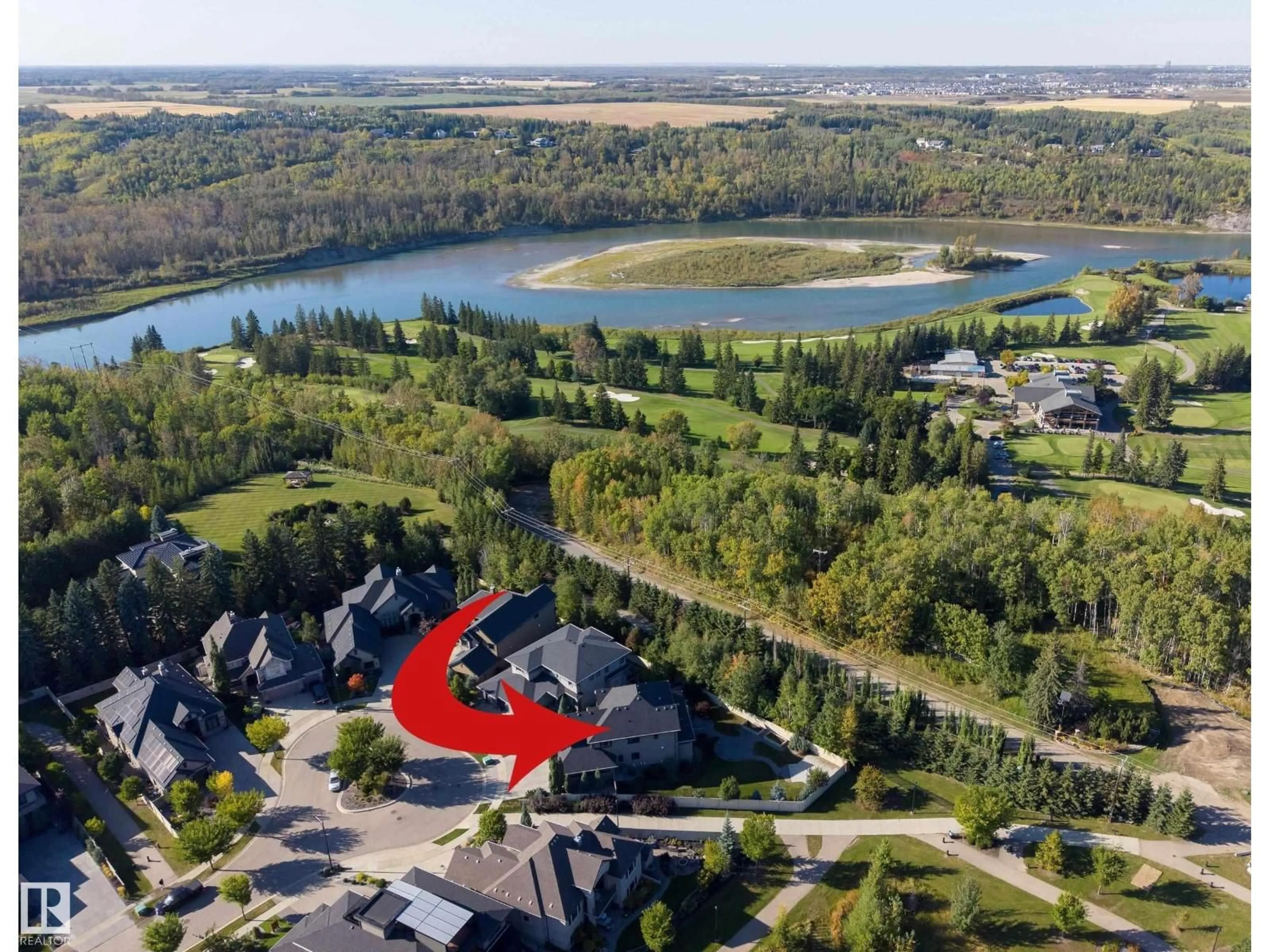 A pic from outside/outdoor area/front of a property/back of a property/a pic from drone, water/lake/river/ocean view for 4431 KENNEDY CV, Edmonton Alberta T6W3B3