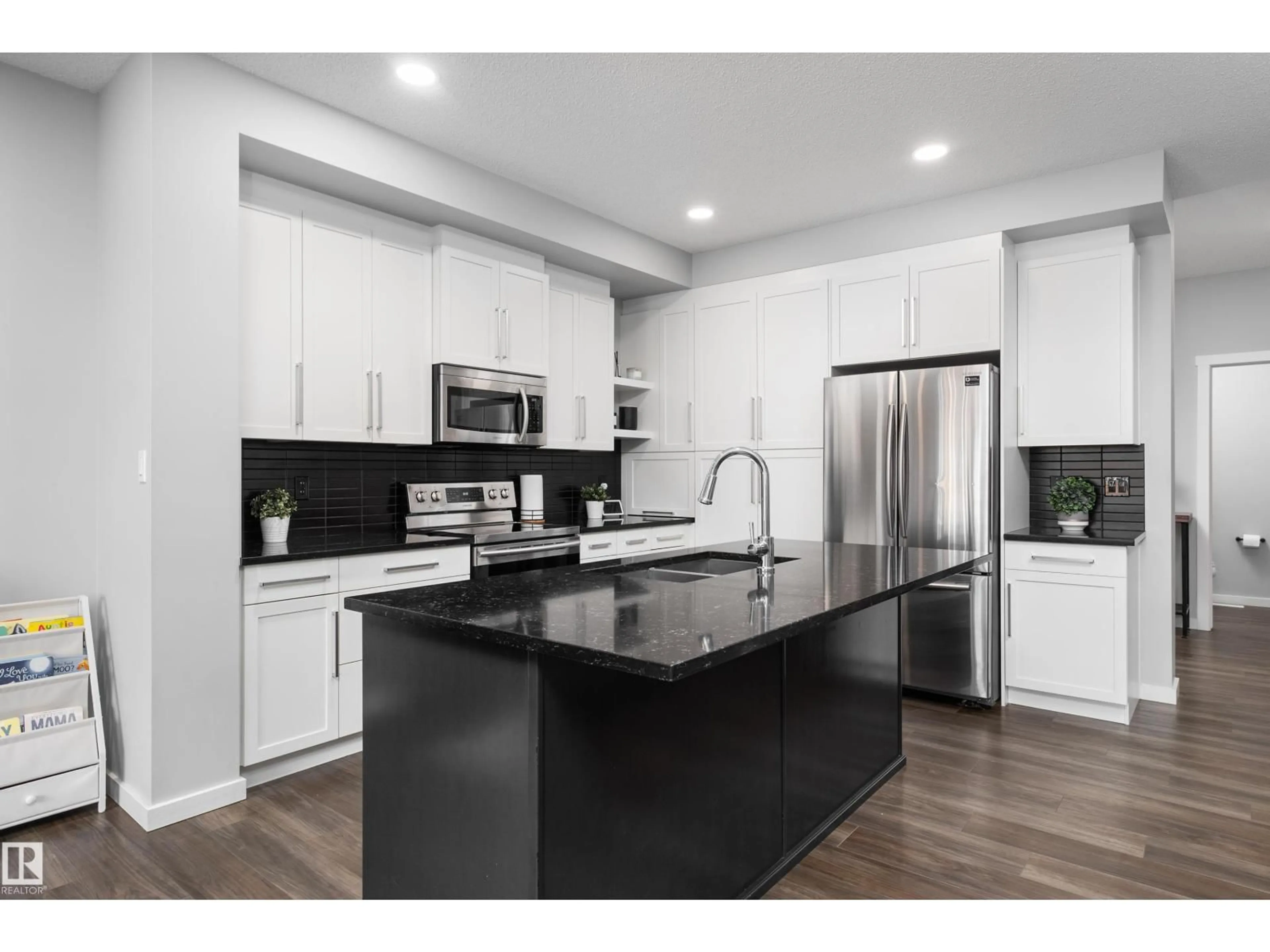 Open concept kitchen, unknown for SW - 310 41 ST, Edmonton Alberta T6X2L8